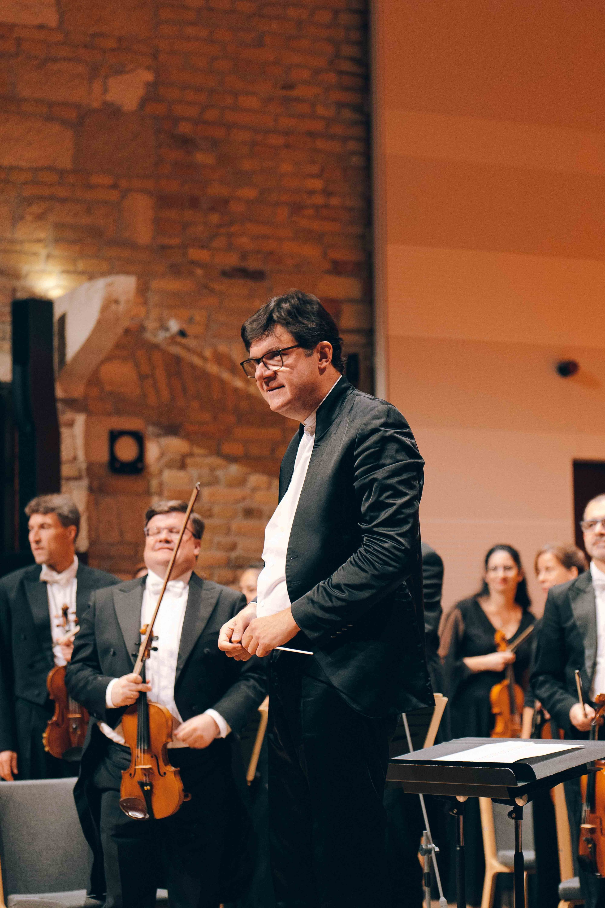 BUDAPEST MUSIC CENTER. Wedding&Event photographer Ismail Rzayev in Baku