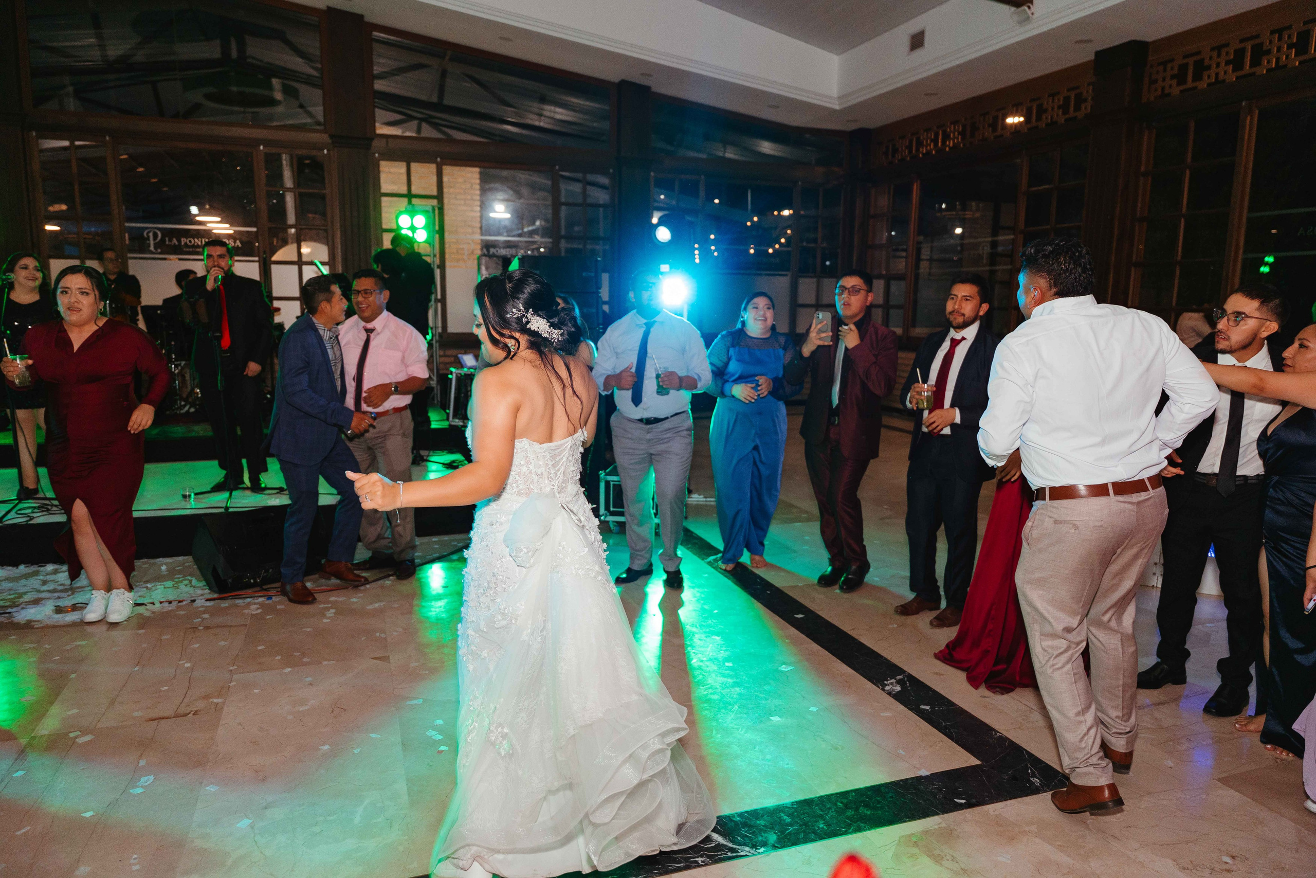 Karol y Jairon. Fotógrafo de bodas en Loja Ecuador | Piero Alvarez PH