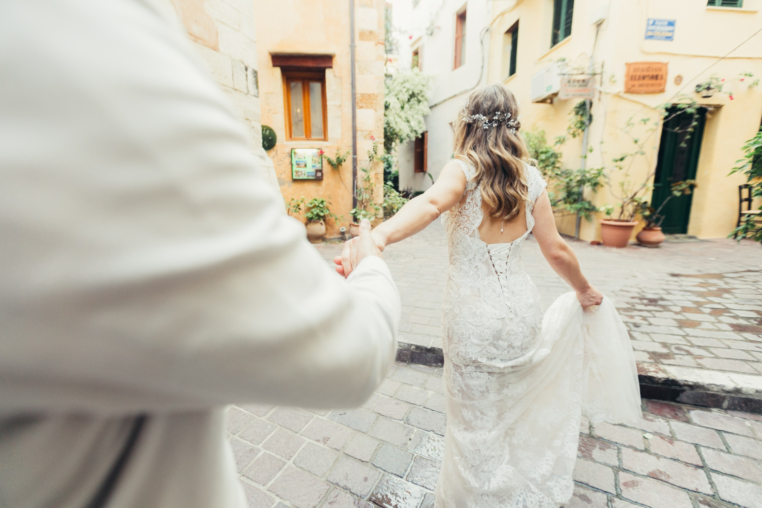 Aaron & Beata, Crete. Denny Savon — Photographer in Santorini | Weddings, Love Stories & Flying Dress