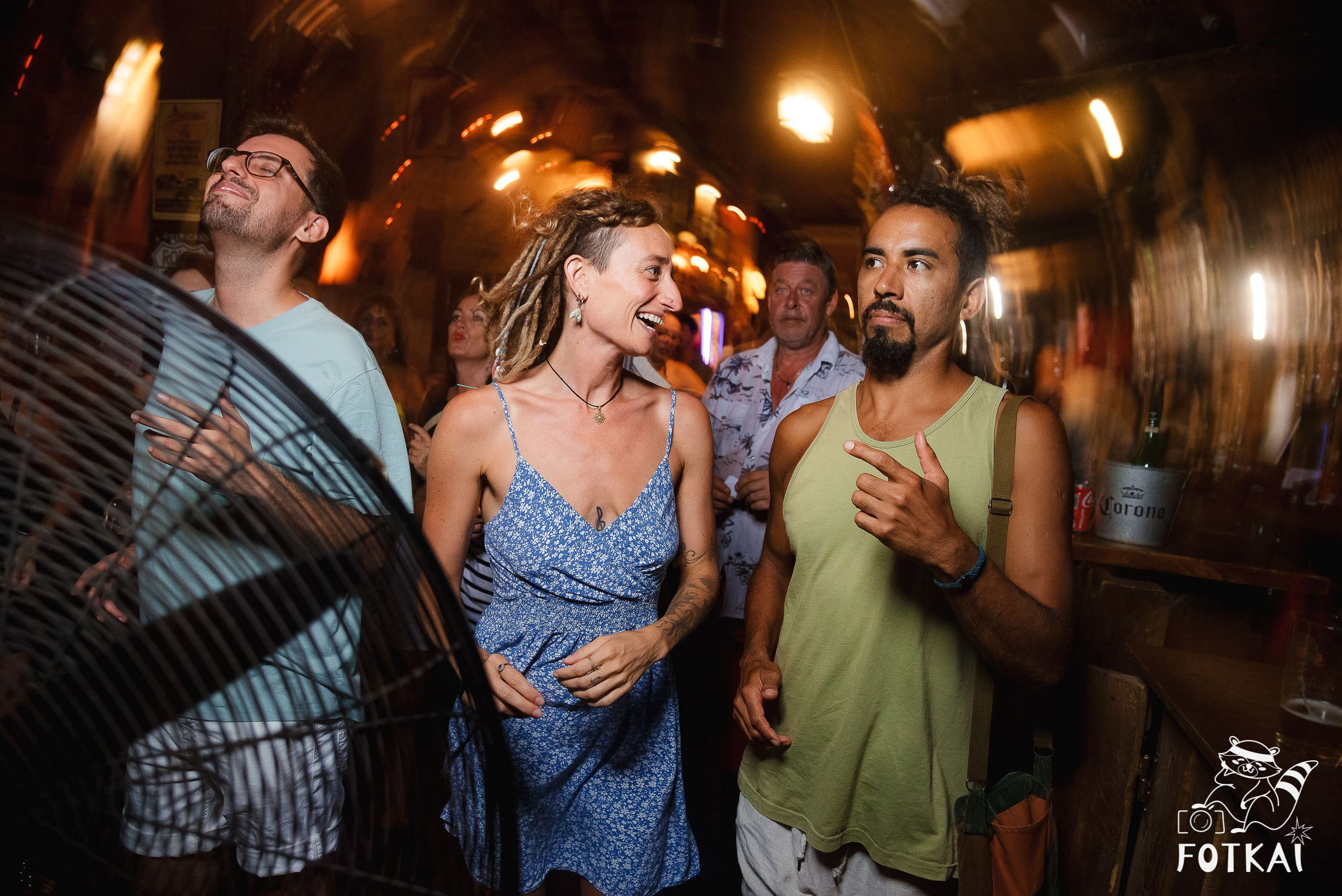 Los Ekilibristas en El Paso Rock Bar Torrevieja: Reportaje fotográfico 16.08.25 | FOTKAI