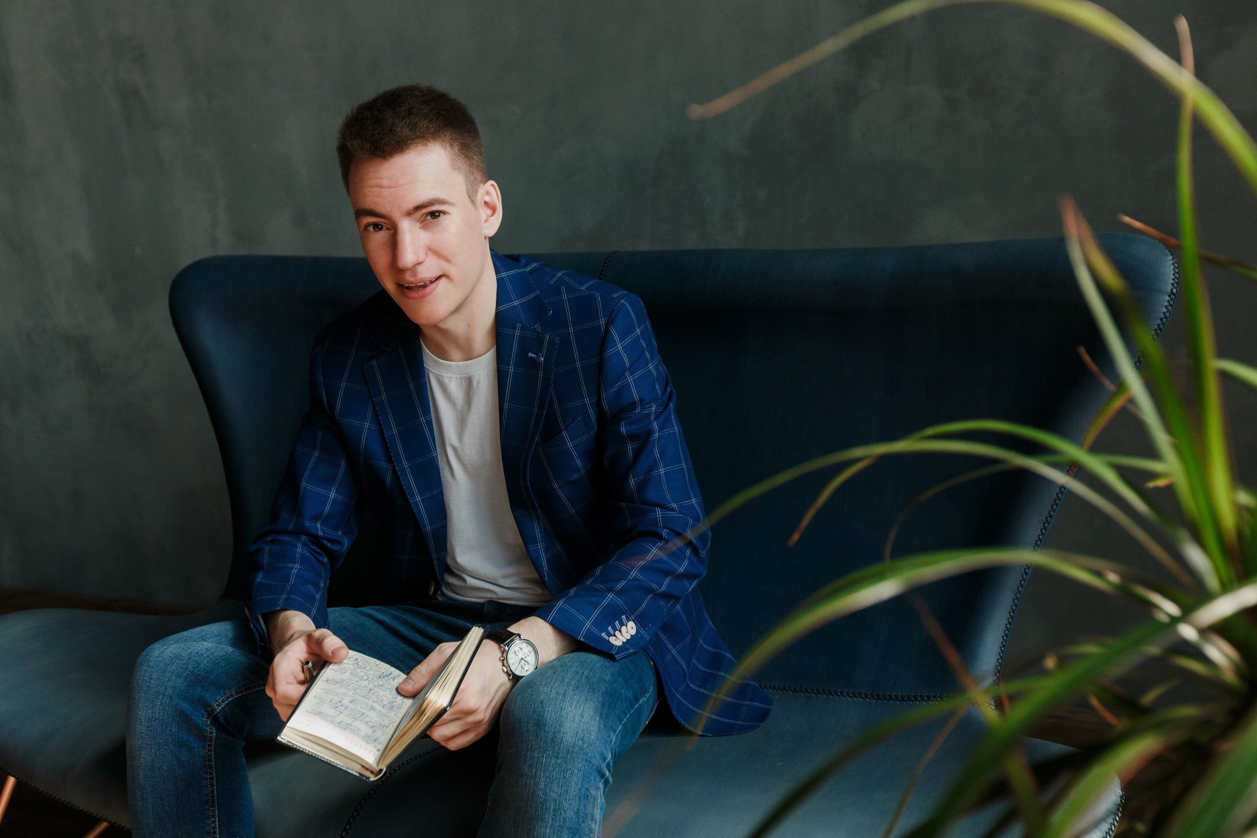 Retrato de negocios masculino. Fotógrafo de retrato, familia y reportajes en Valencia | España | Europa Vitalii Lumier