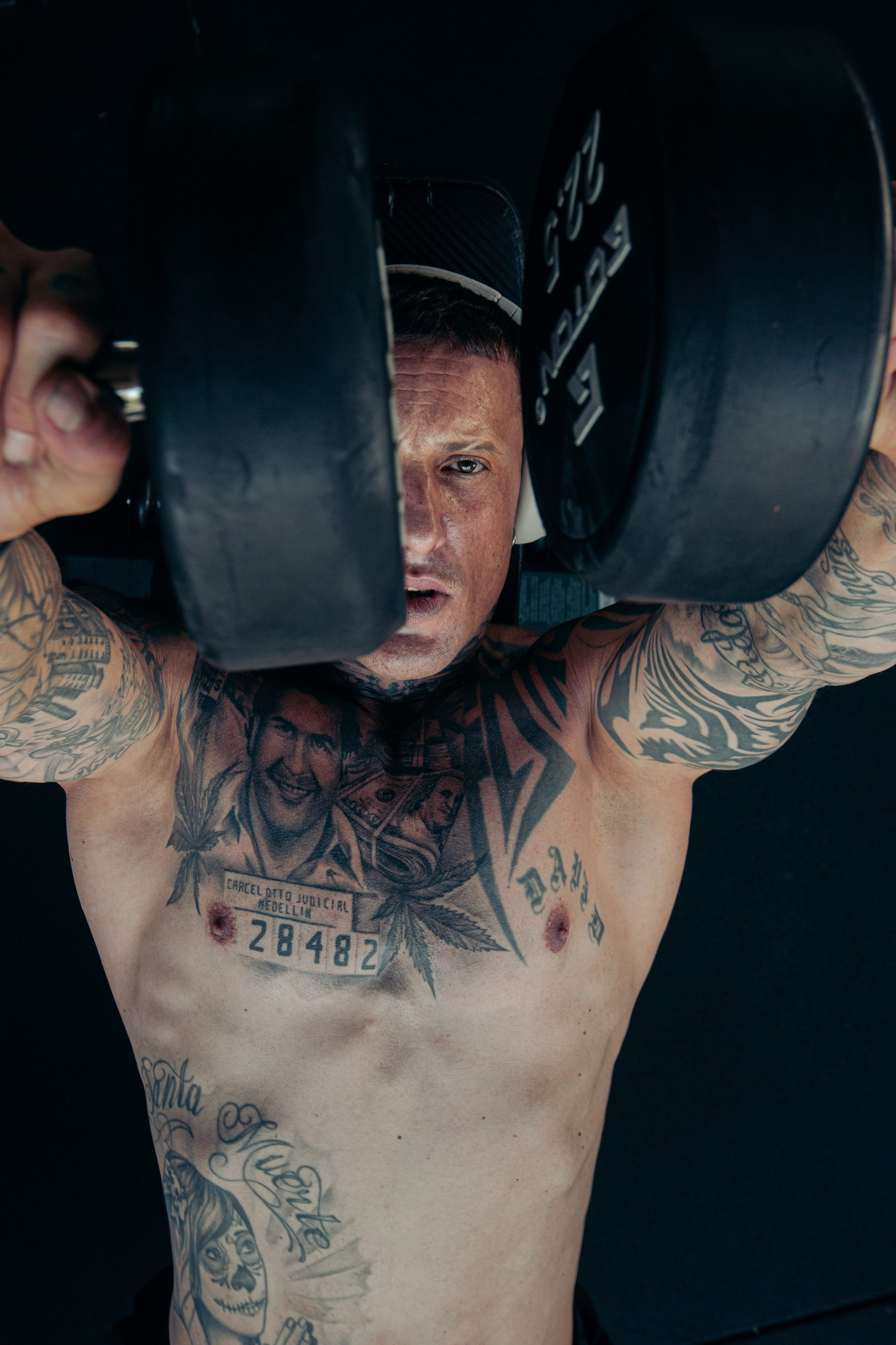 Para culturista. Fotógrafo de retrato, familia y reportajes en Valencia | España | Europa Vitalii Lumier