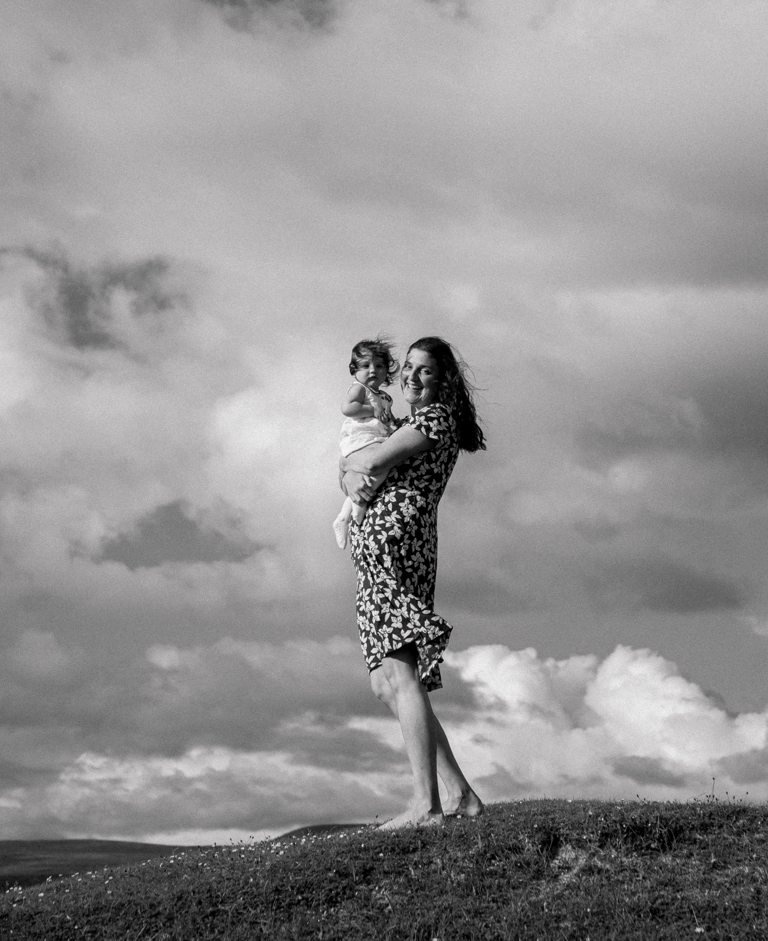 Darya and Mia at the ocean. Wedding and family photographer Ireland