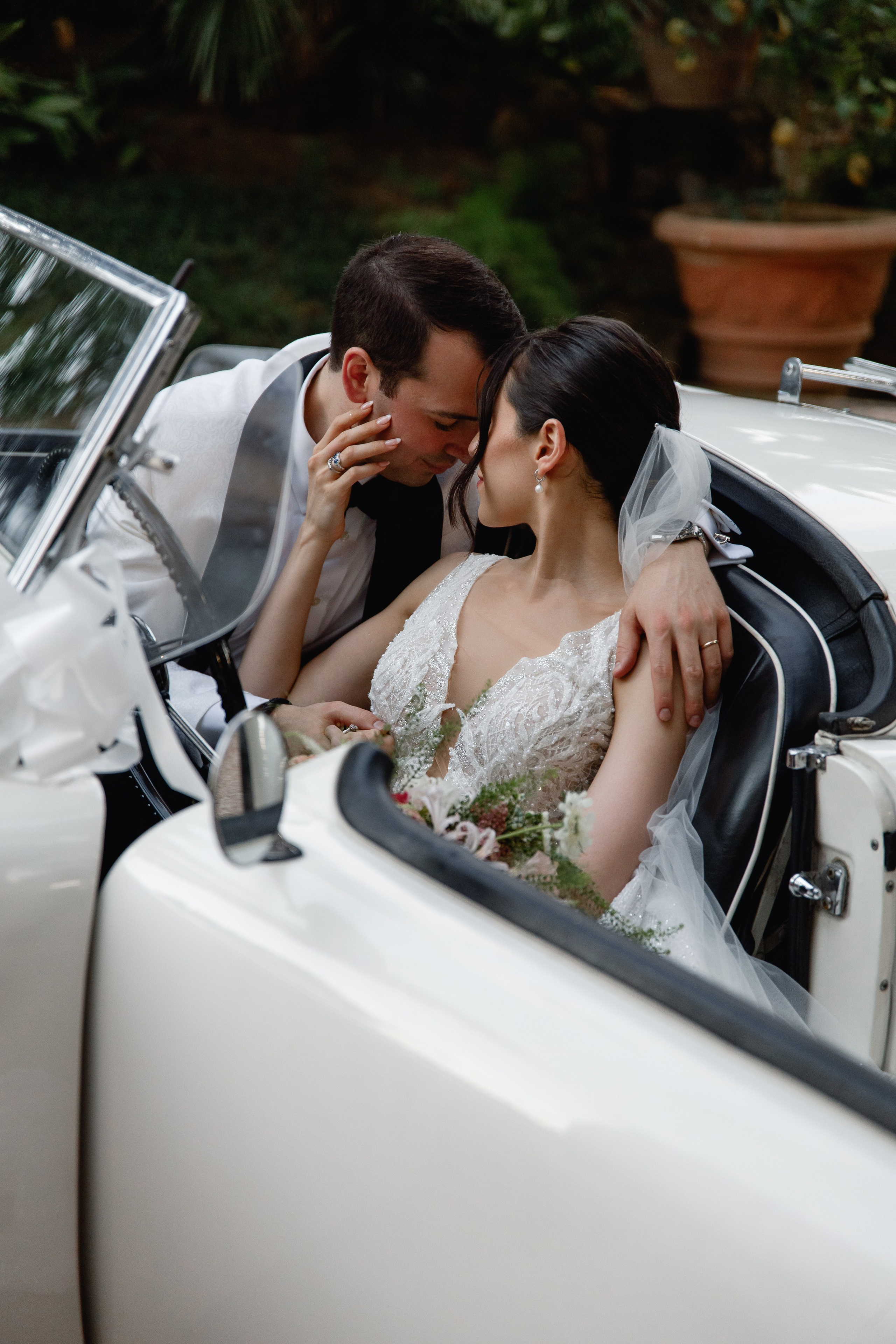Wedding photographer Italy Rome, Tuscany, Lake Como, Sicily, Puglia. Wedding Photographer Rome Tuscany Como Sicily Puglia Amalfy Italy- Oksana Savenchuk