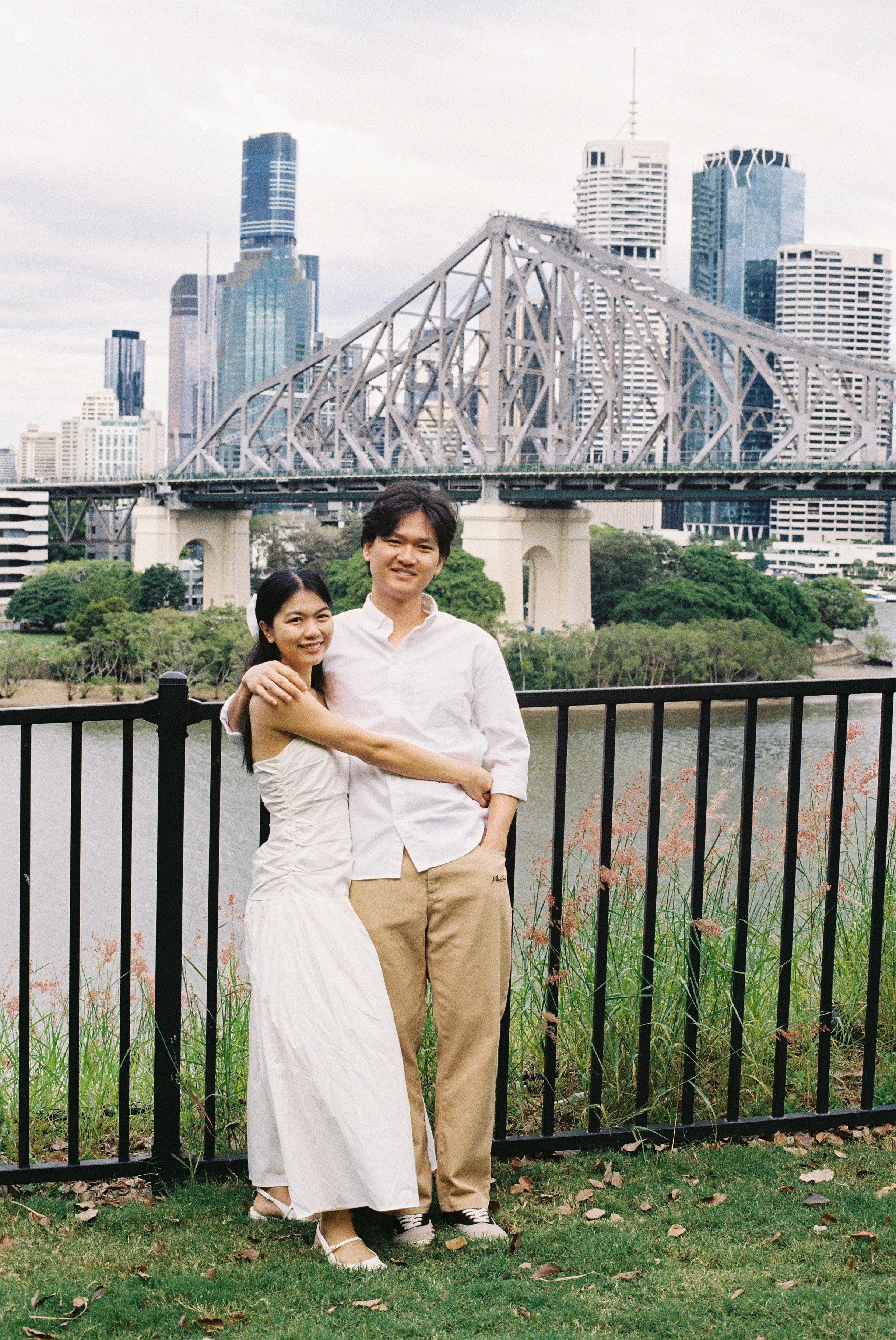 Chonlita&Ench. Film portrait photographer