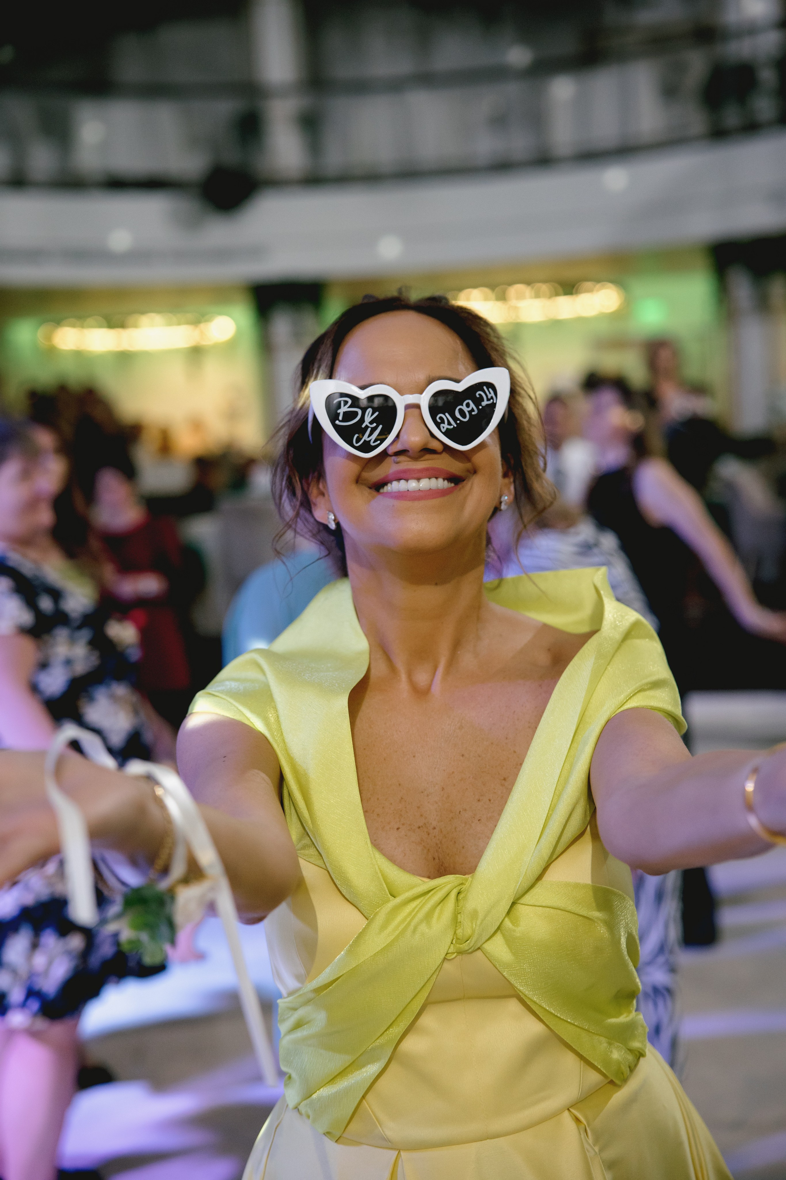 Bianca & Mihnea Pitesti. MDimaFotoStudio. Fotograf de nuntă, evenimente private și de familie