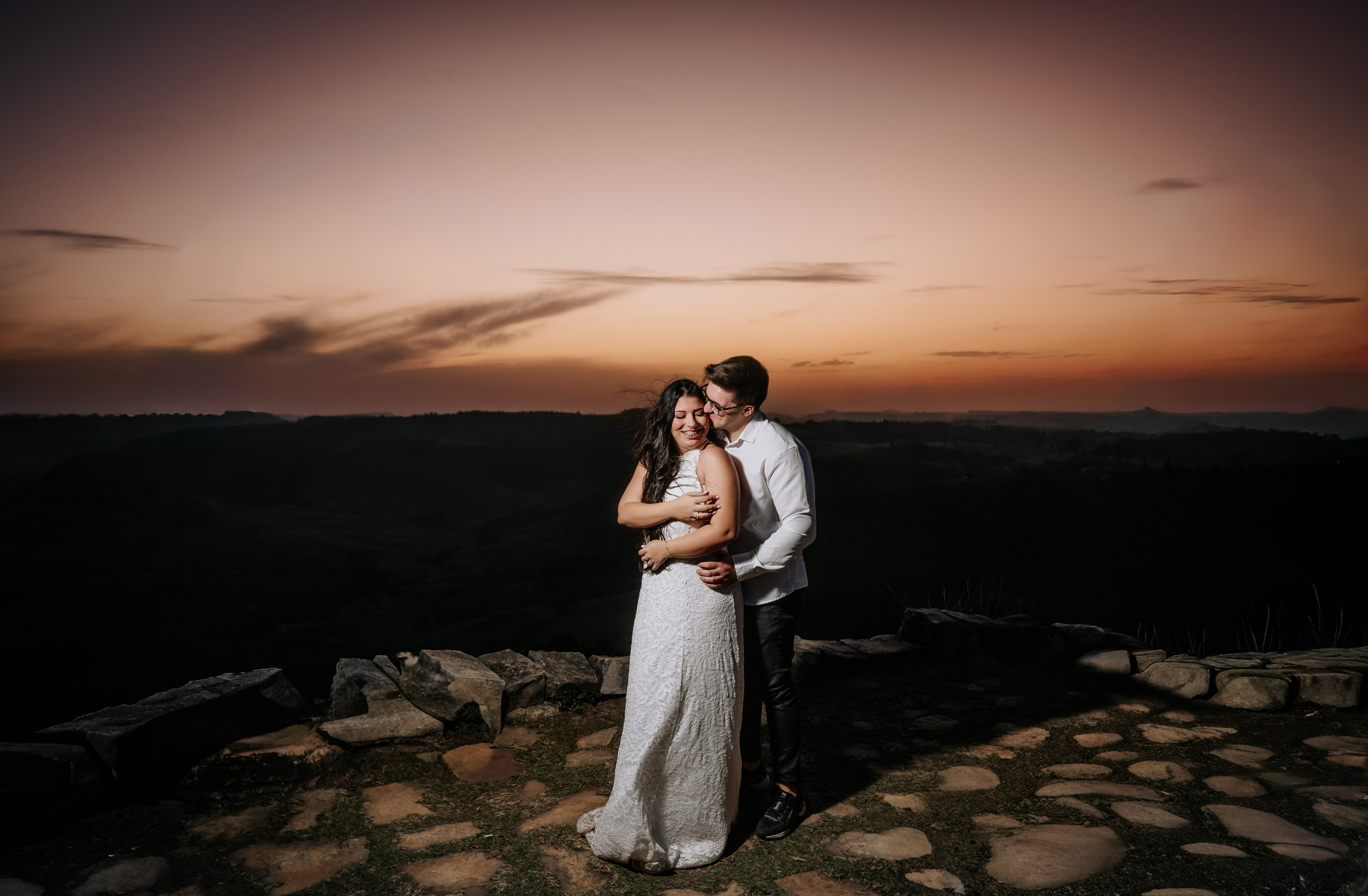 Beatriz & Pablo — Morro Do Gavião / Ribeirão Claro PR. Robson Colaço
