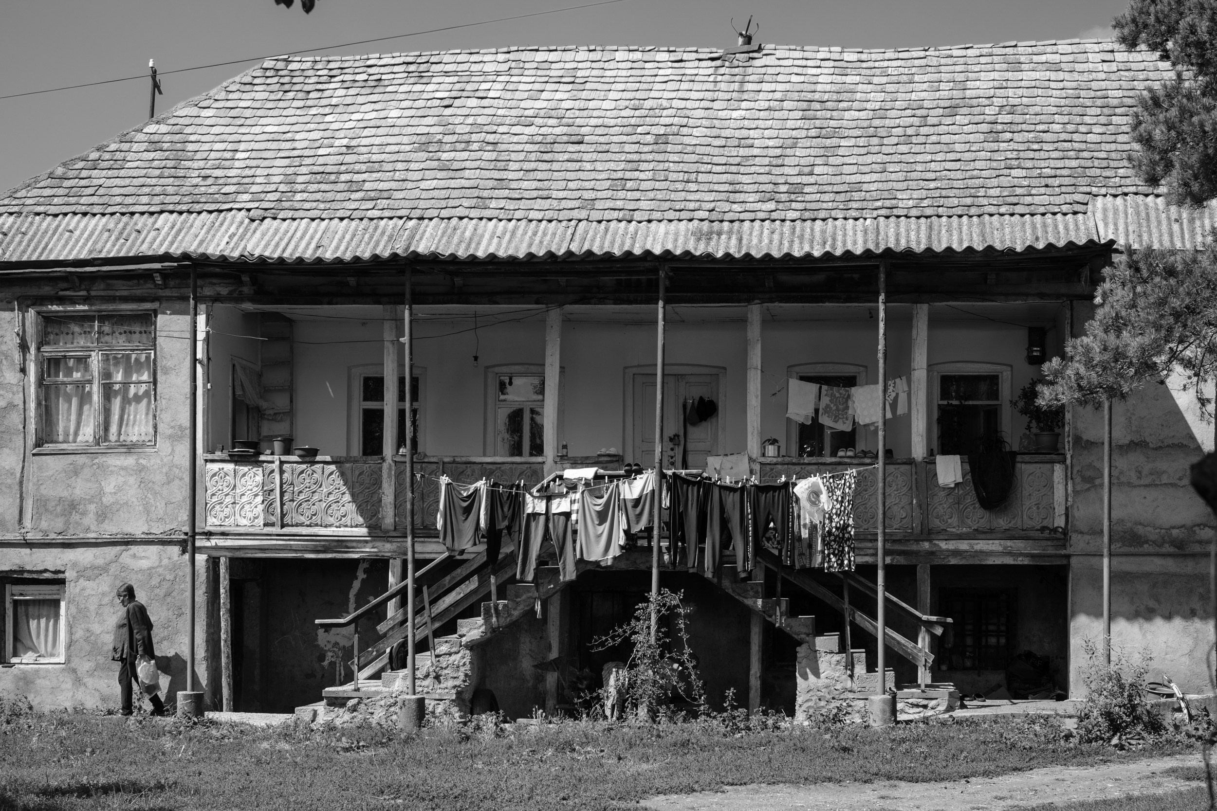 EARTH & SONG Vardablur, 2025. Areg Balayan — Photographer/Visual Artist