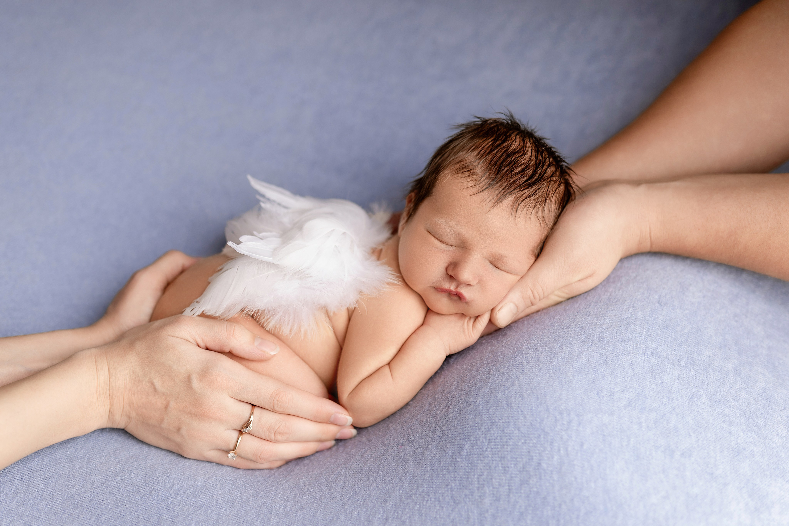 Esu Aleksandra naujagimių ir kudikių fotografė iš Vilniaus