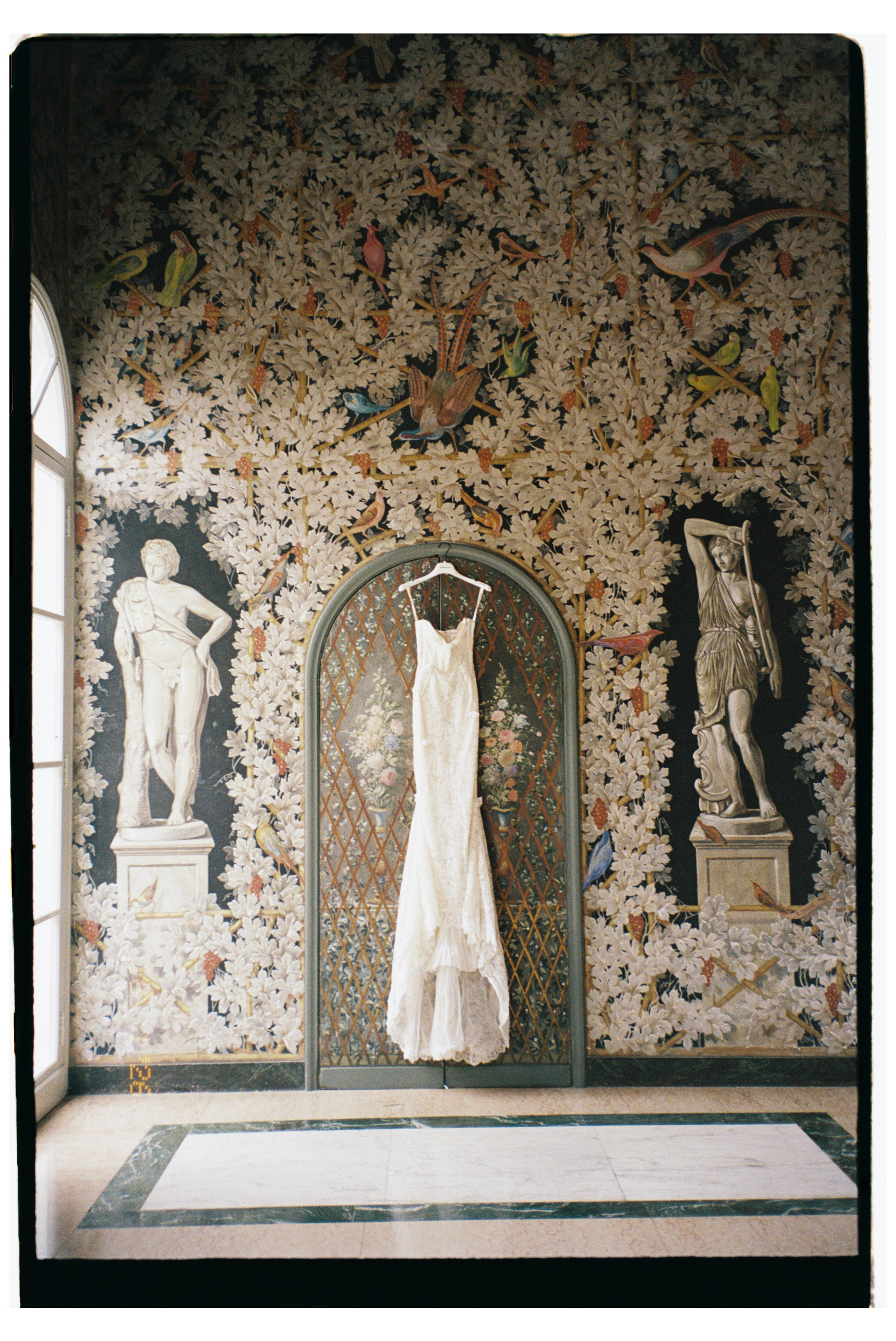 Film 35 mm. Wedding Photographer Rome Tuscany Como Sicily Puglia Amalfy Italy- Oksana Savenchuk