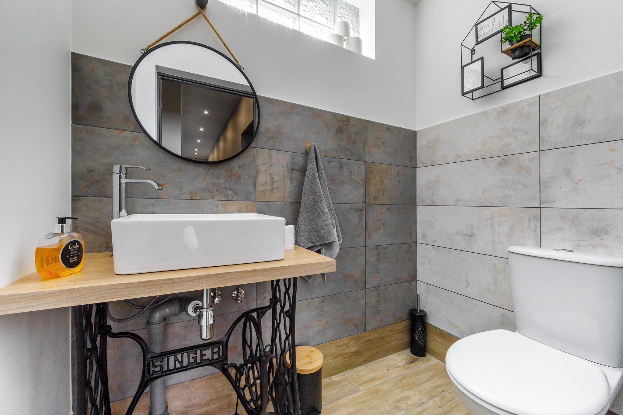 Michałów-Reginów, Polska. Fotograf Nieruchomości i Wnętrz