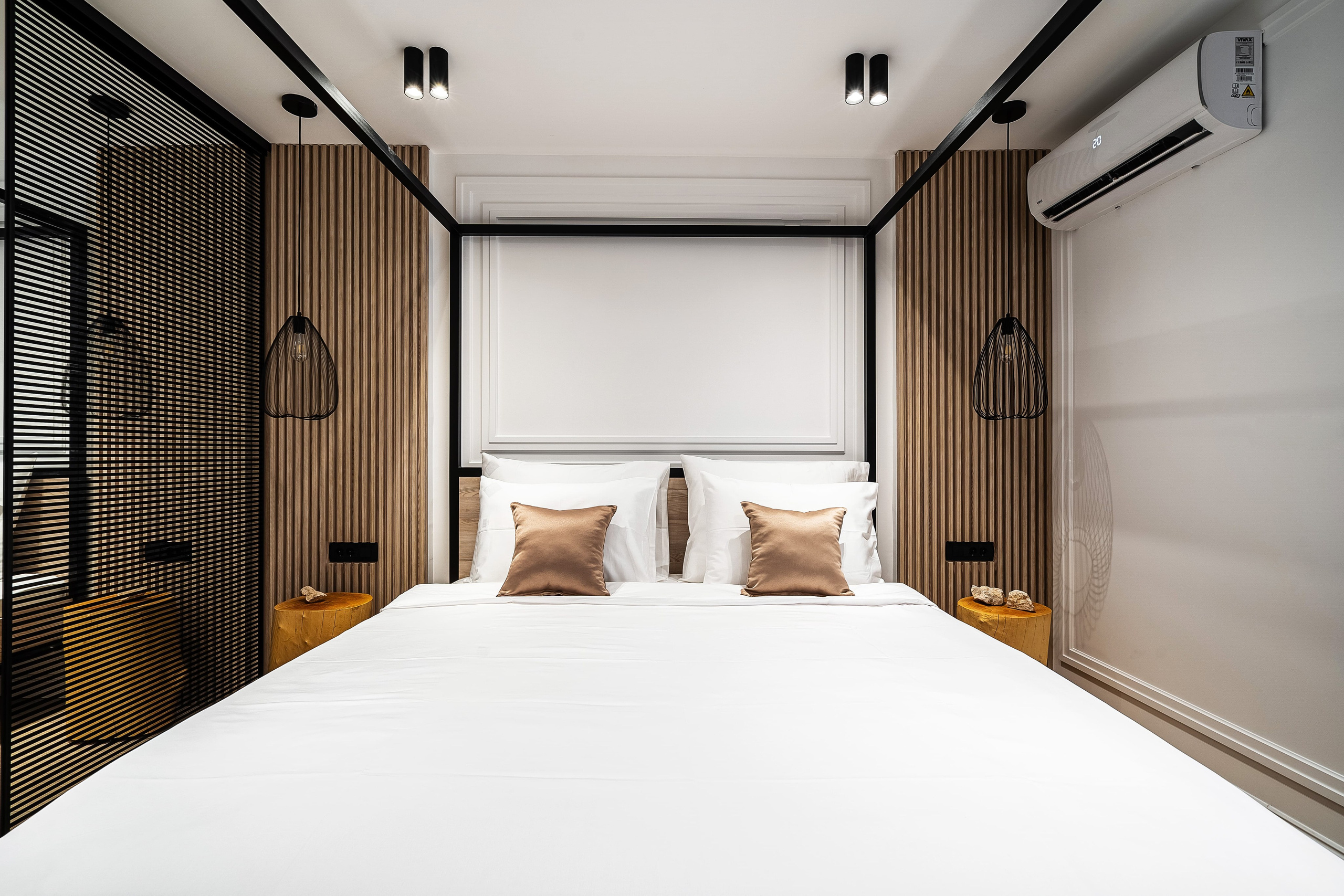 Real Estate Photography. Montenegro. EVAN ARISTOV WEDDING PHOTOGRAPHY — Seattle Wedding Photographer