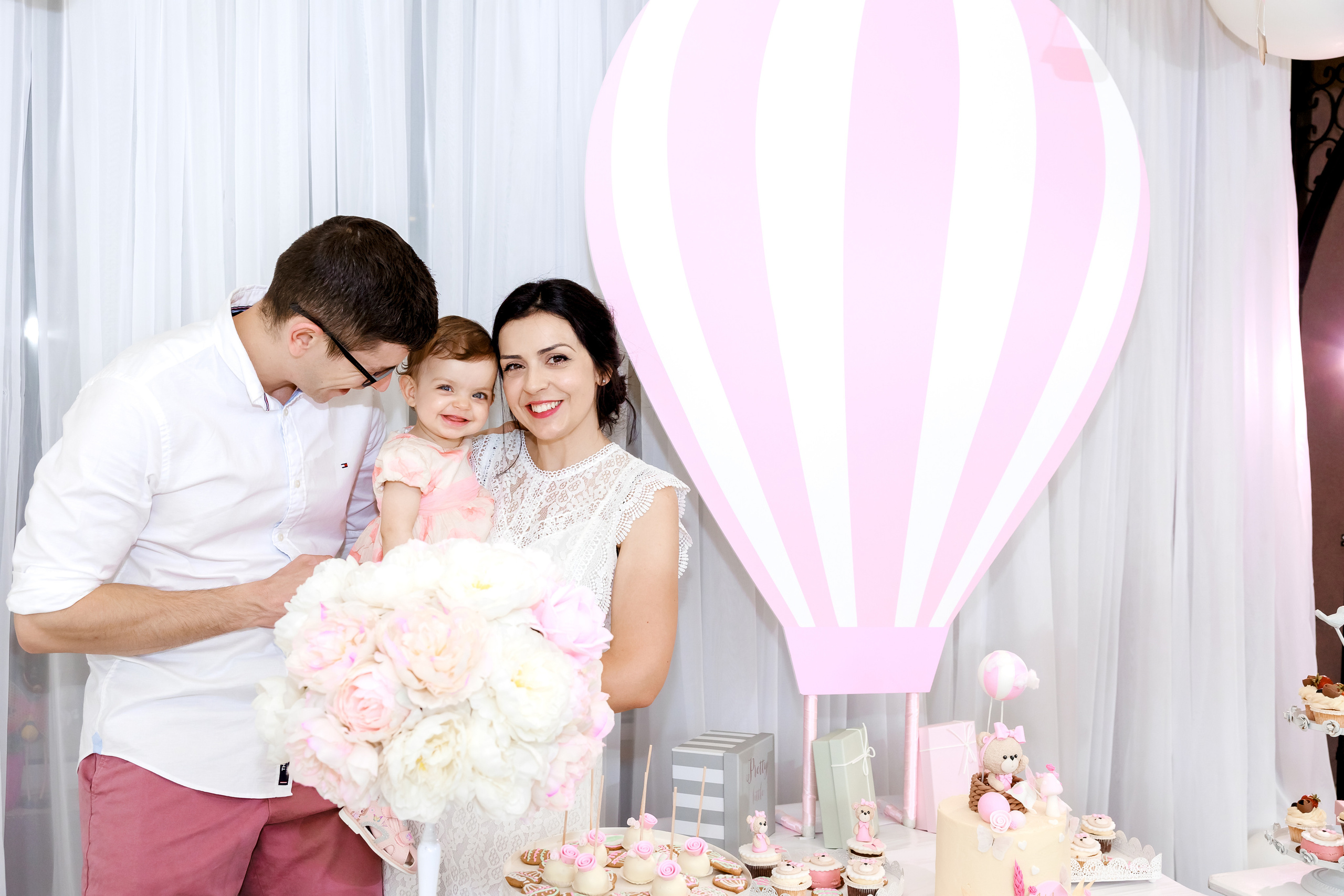 Честит Първи Рожден Ден. Фотограф Ирина Йотова