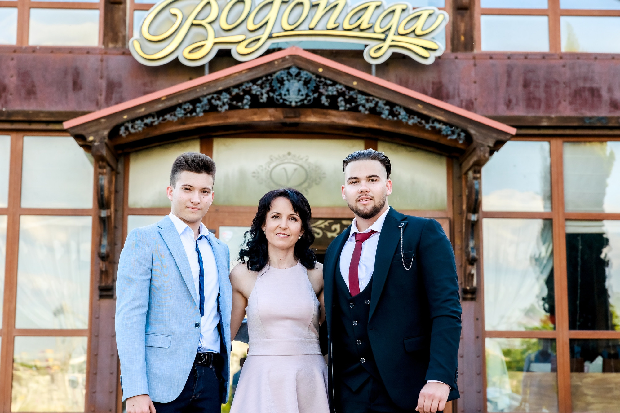 Абитуриентски бал 2022. Фотограф Ирина Йотова