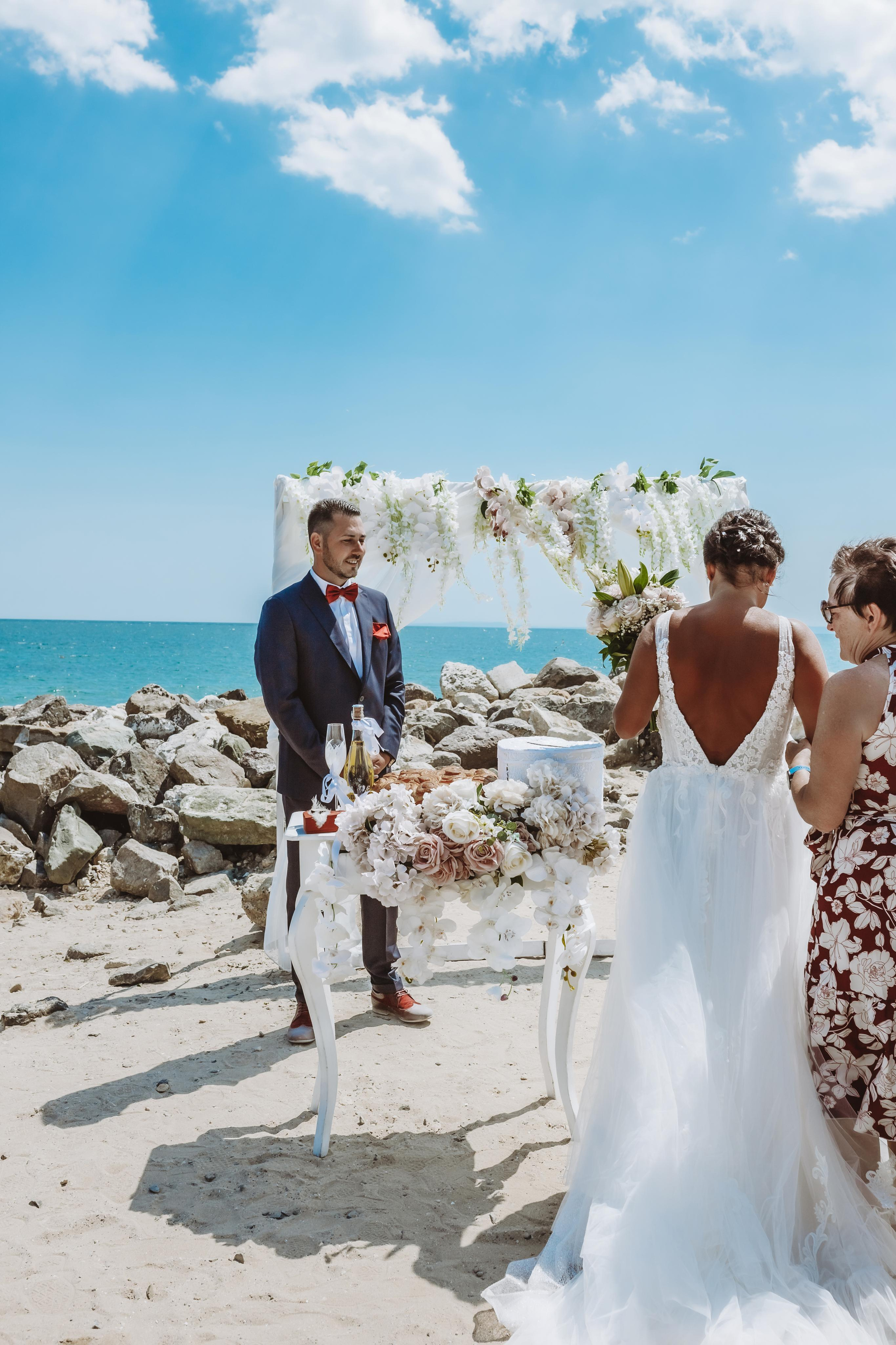 Сватба несебър. Фотограф Ирина Йотова