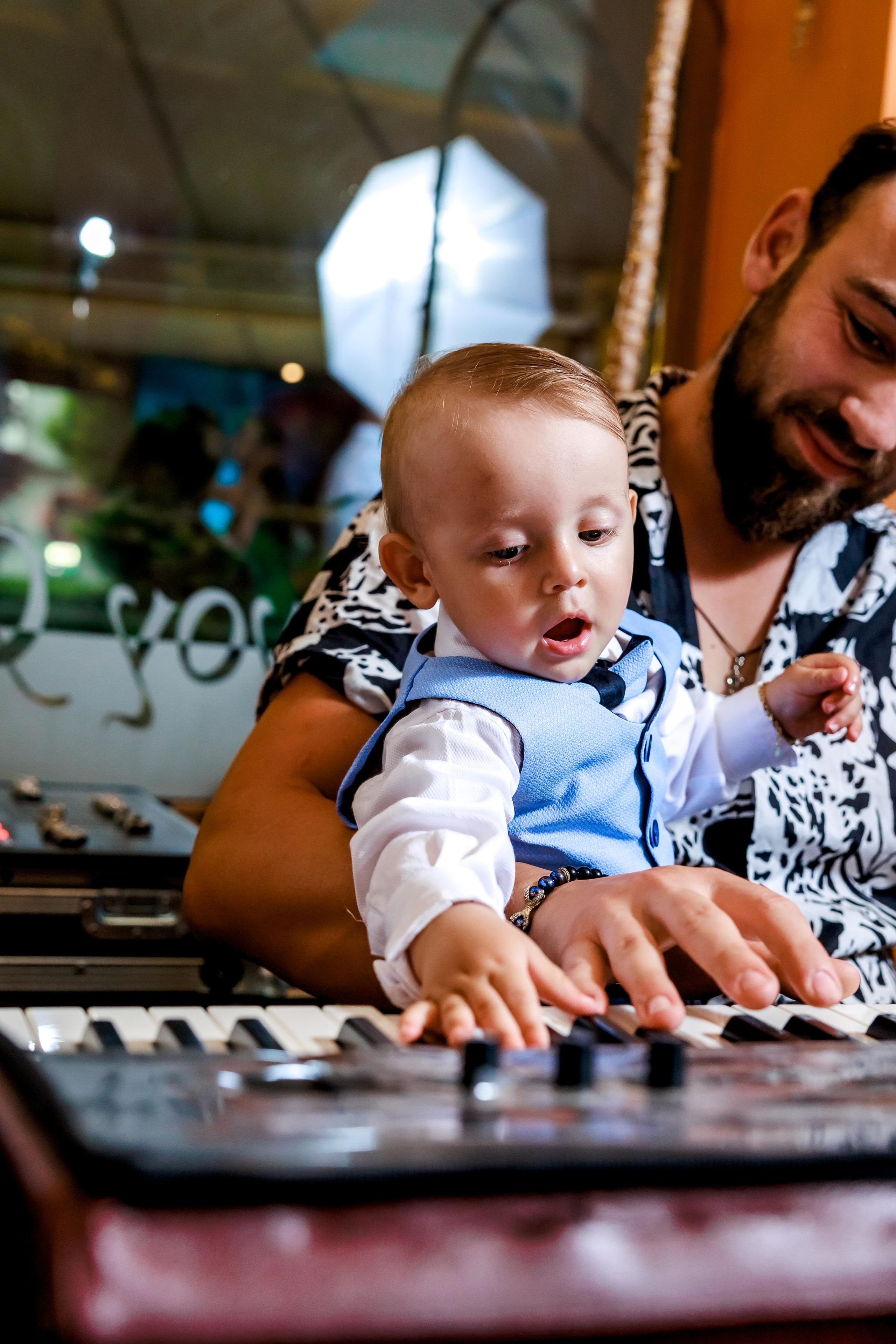 Честит Рожден Ден. Фотограф Ирина Йотова