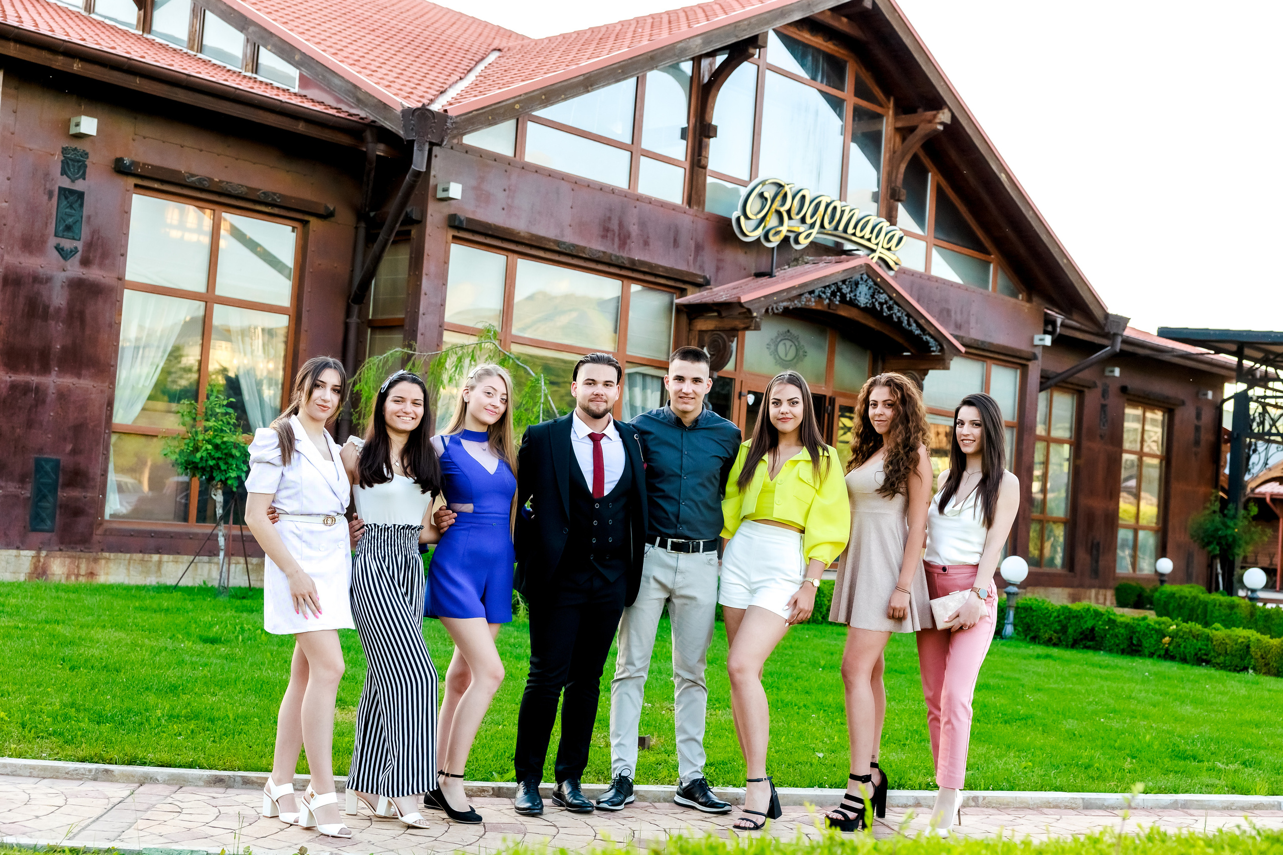 Абитуриентски бал 2022. Фотограф Ирина Йотова