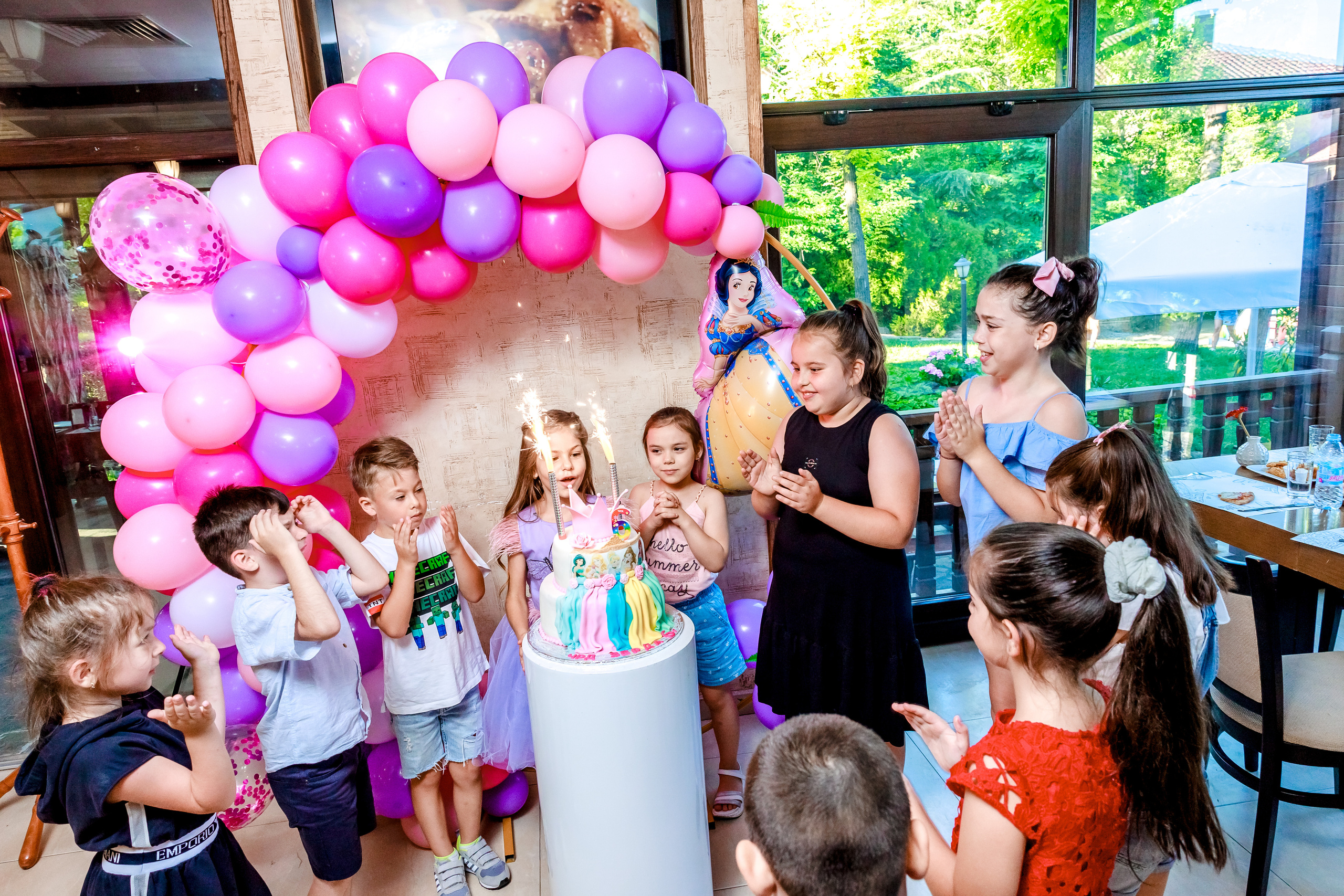 Честит Рожден Ден. Фотограф Ирина Йотова