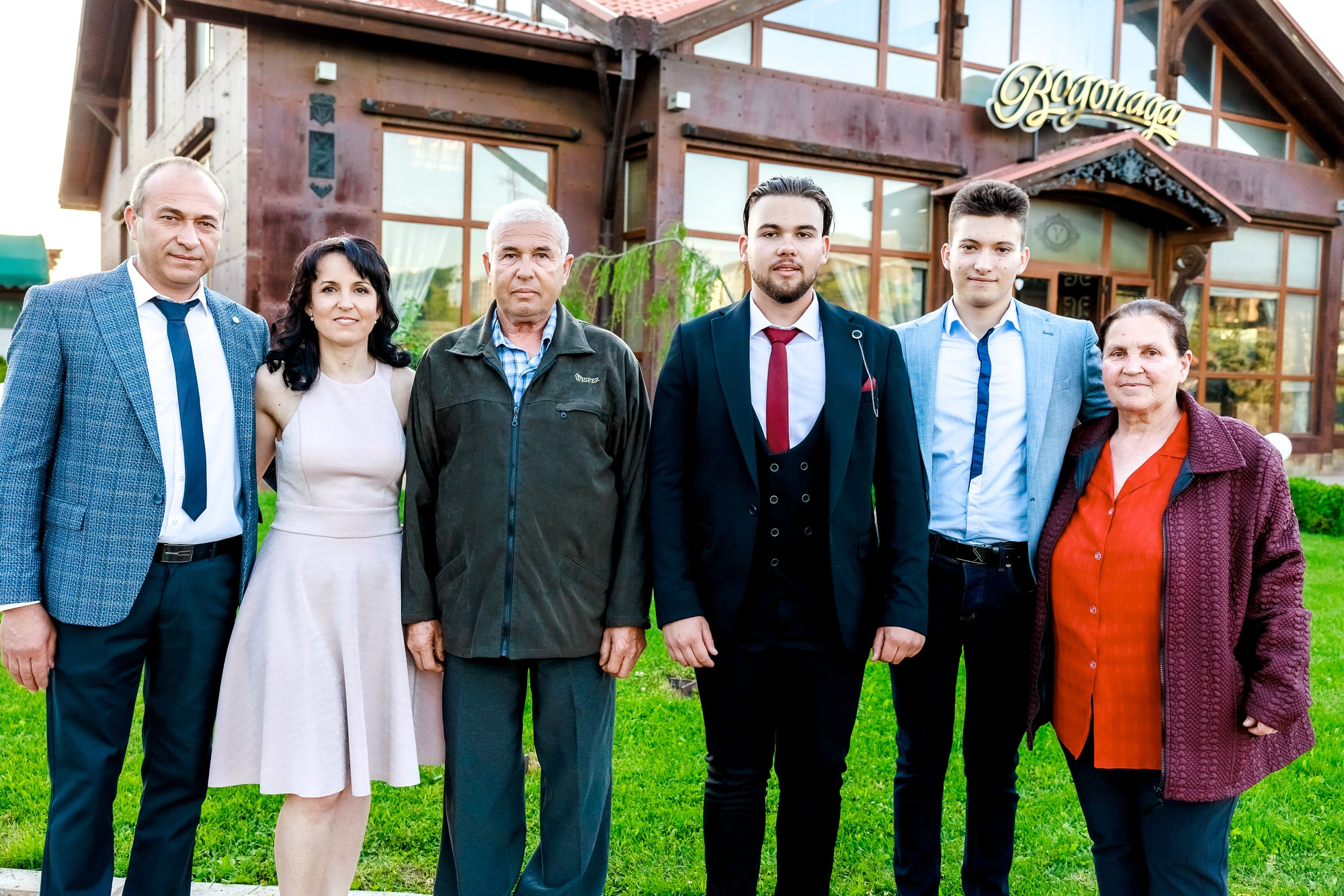 Абитуриентски бал 2022. Фотограф Ирина Йотова