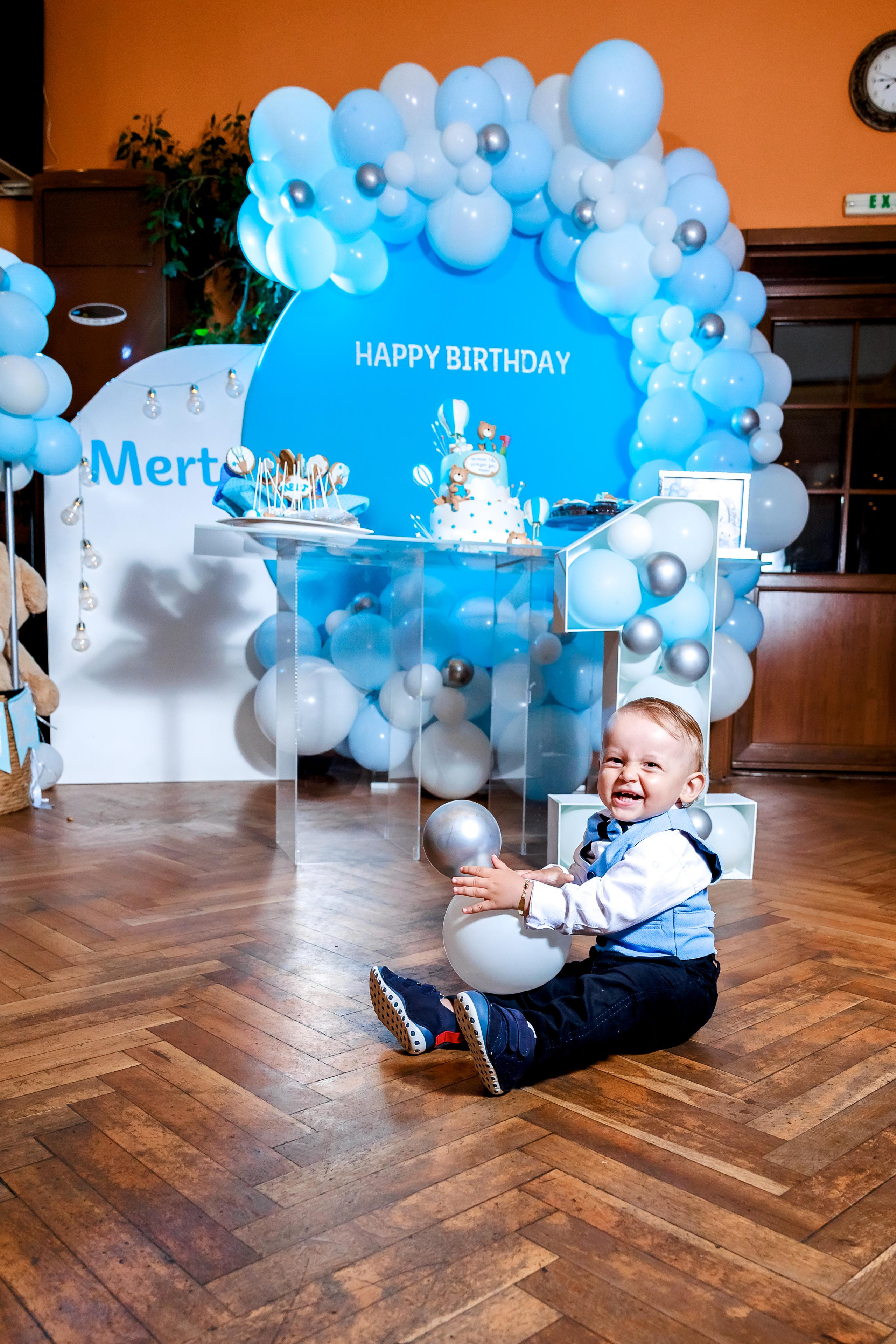 Честит Рожден Ден. Фотограф Ирина Йотова