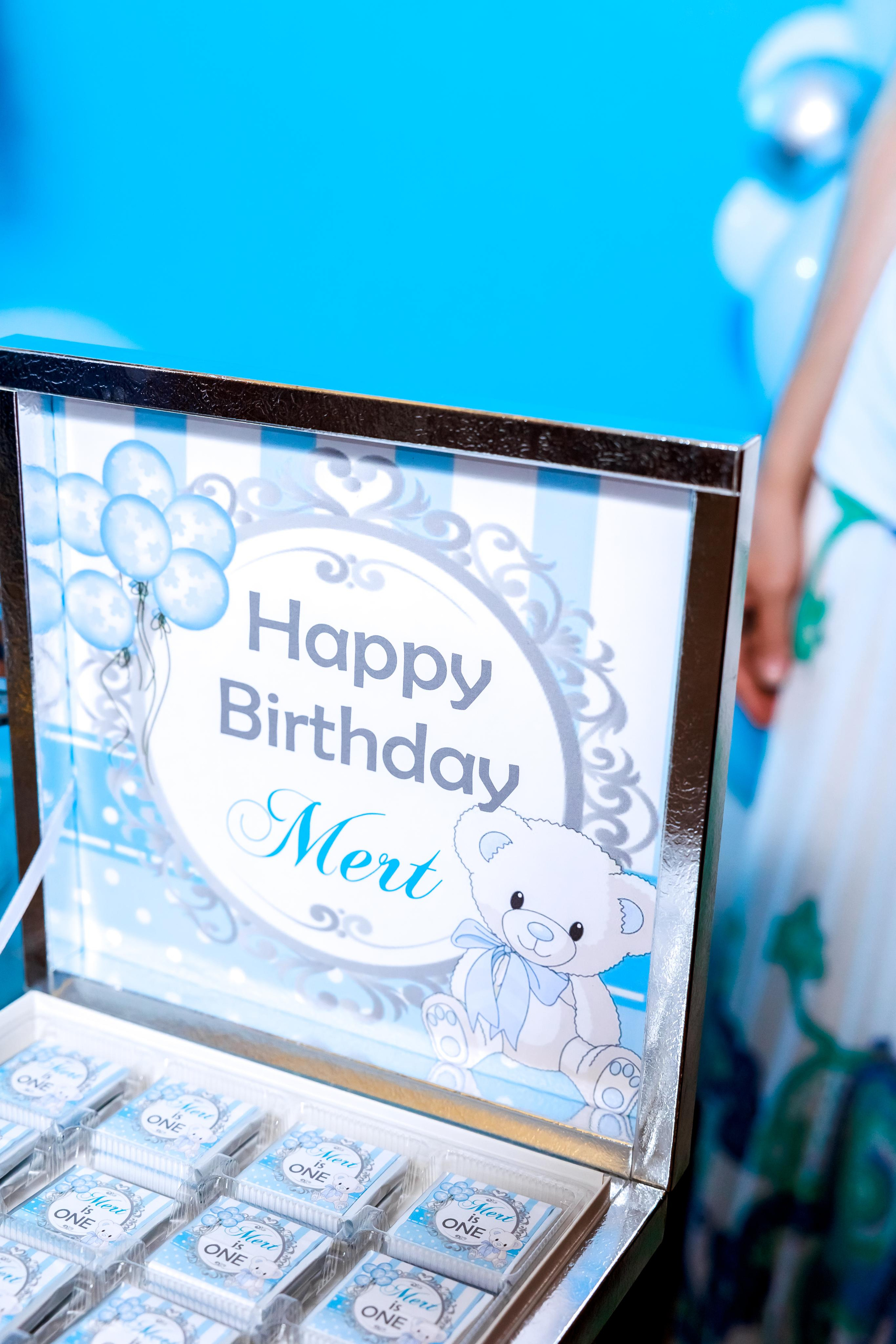 Честит Рожден Ден. Фотограф Ирина Йотова