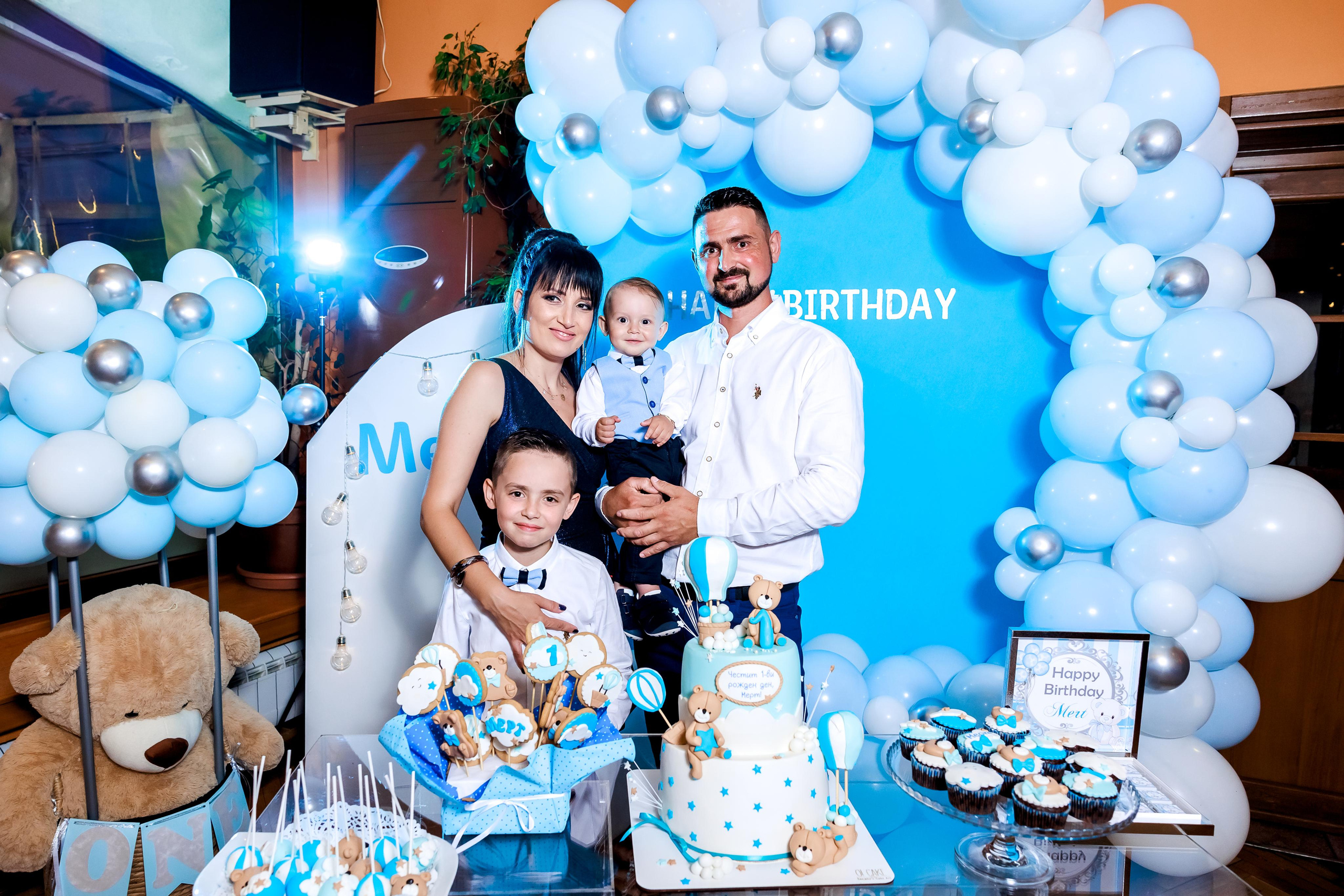 Честит Рожден Ден. Фотограф Ирина Йотова