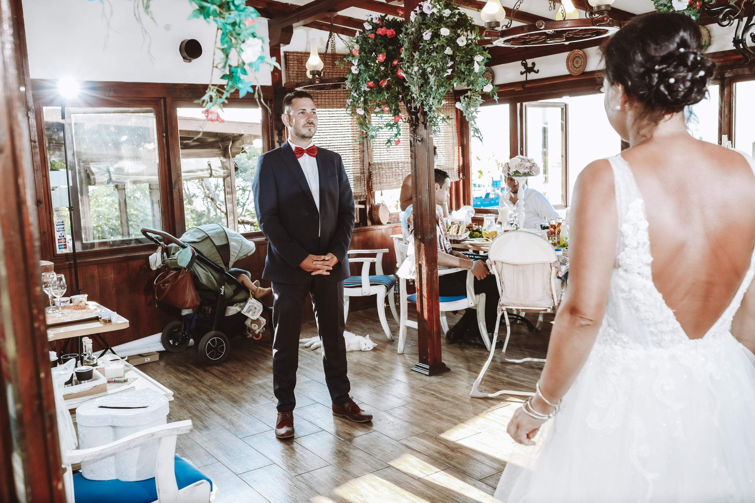 Сватба несебър. Фотограф Ирина Йотова