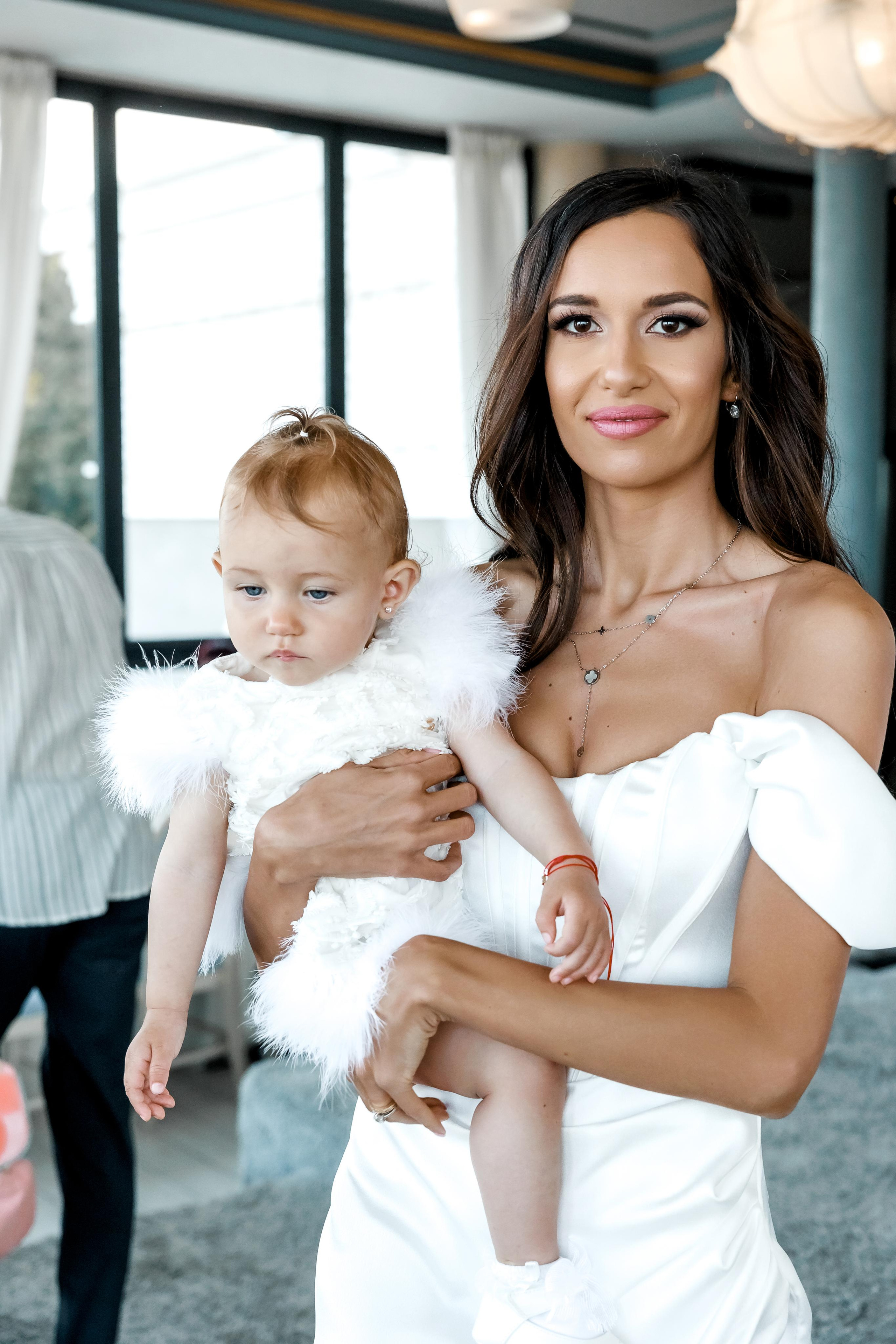 Честит Първи Рожден Ден. Фотограф Ирина Йотова