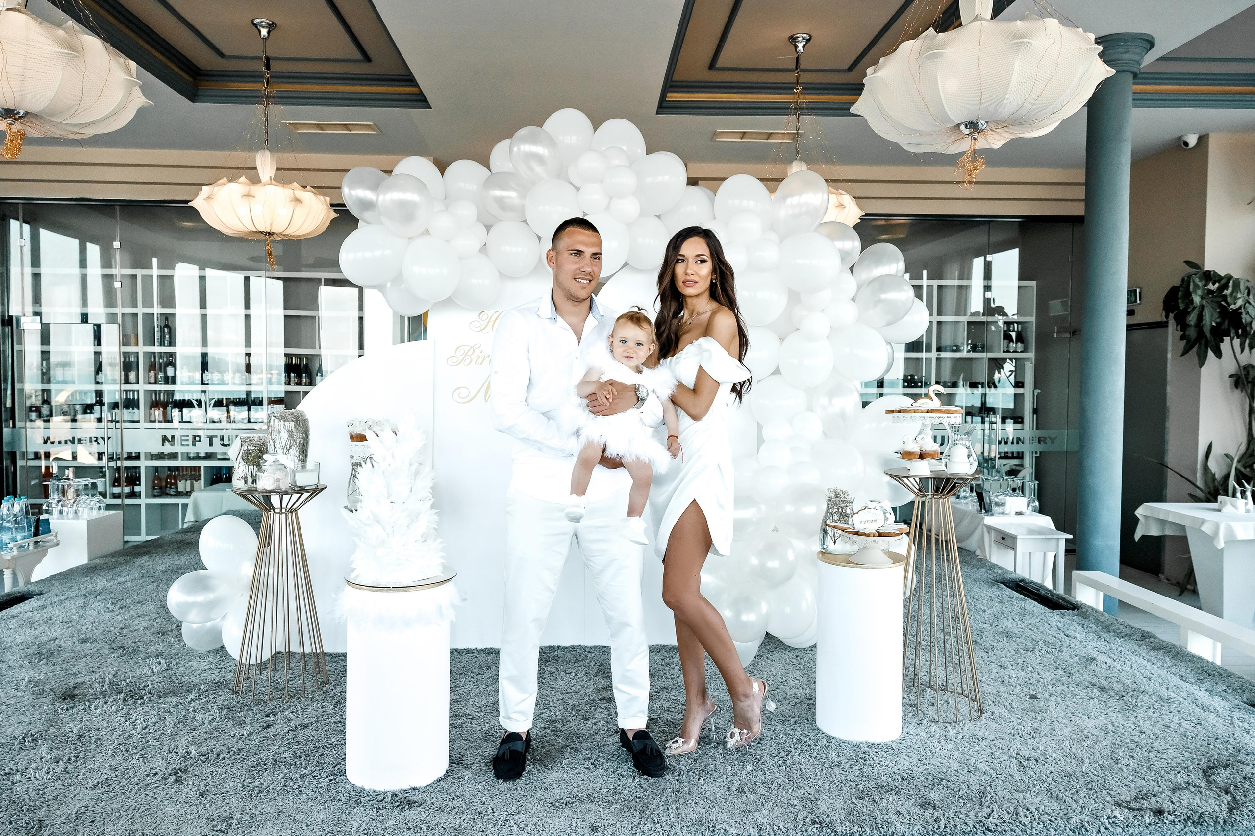 Честит Първи Рожден Ден. Фотограф Ирина Йотова