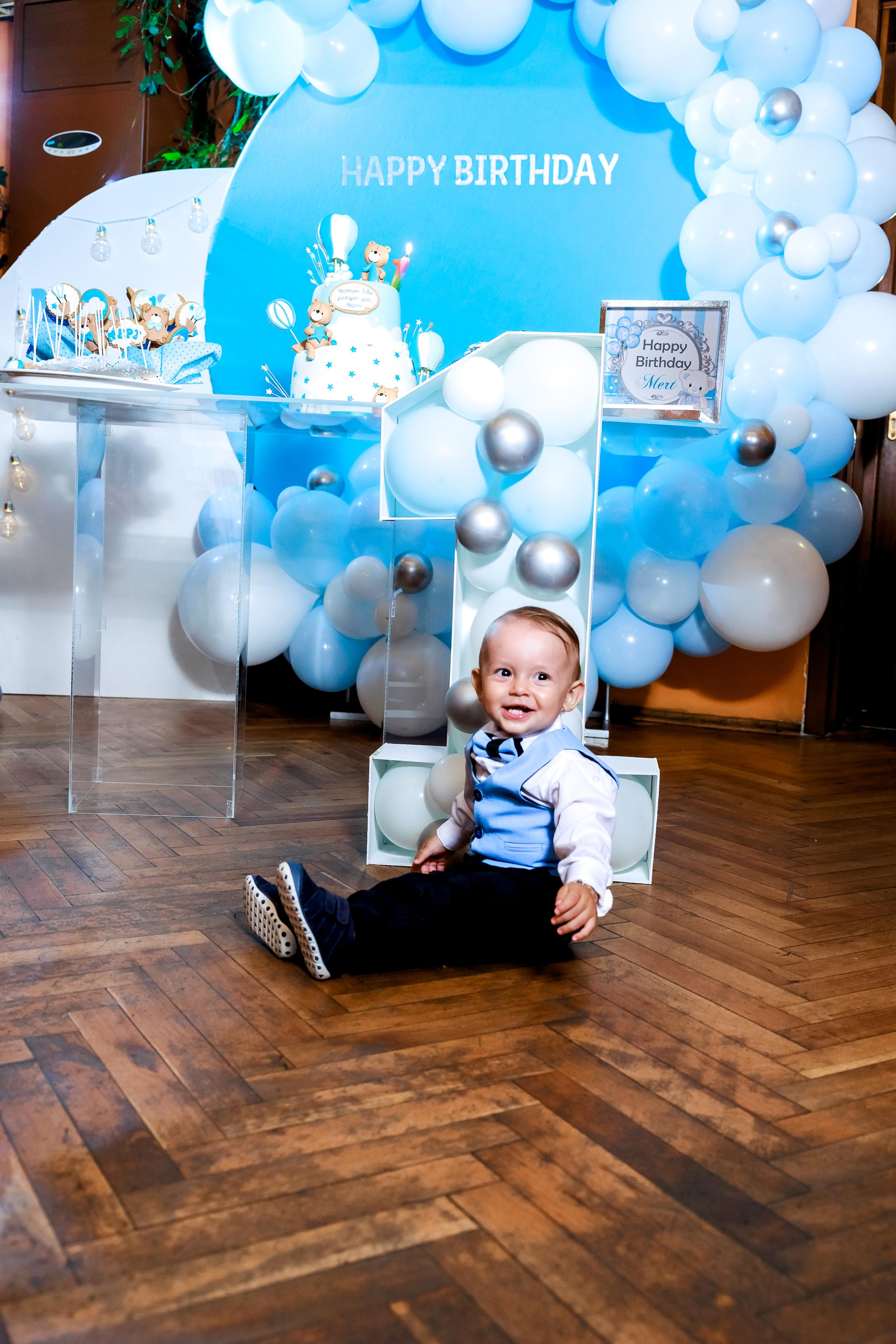 Честит Рожден Ден. Фотограф Ирина Йотова