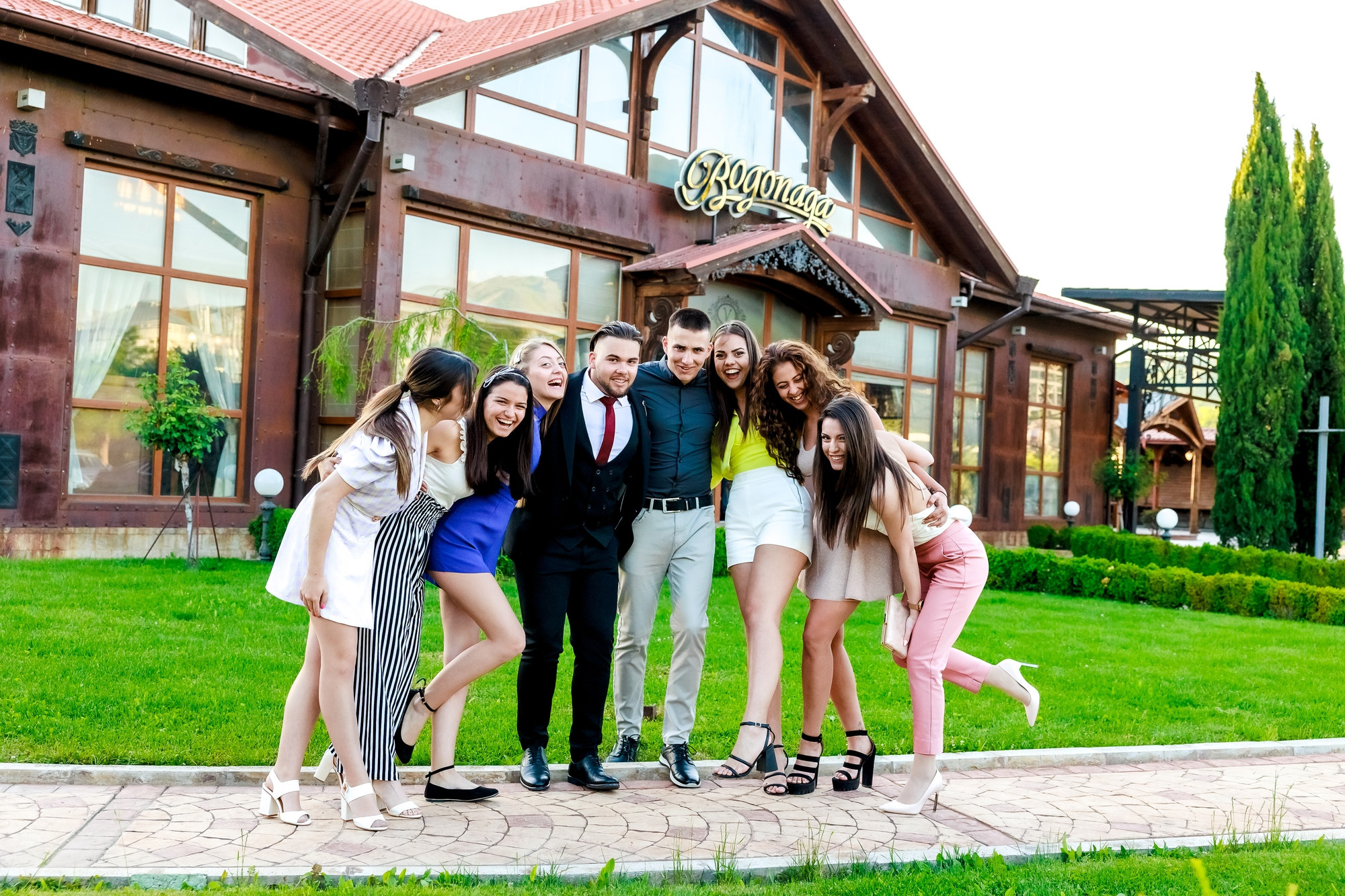 Абитуриентски бал 2022. Фотограф Ирина Йотова