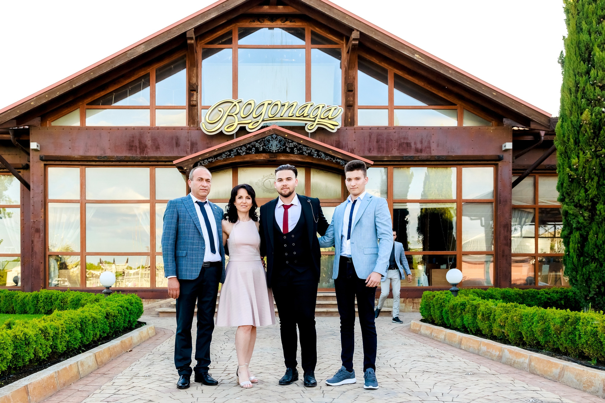 Абитуриентски бал 2022. Фотограф Ирина Йотова