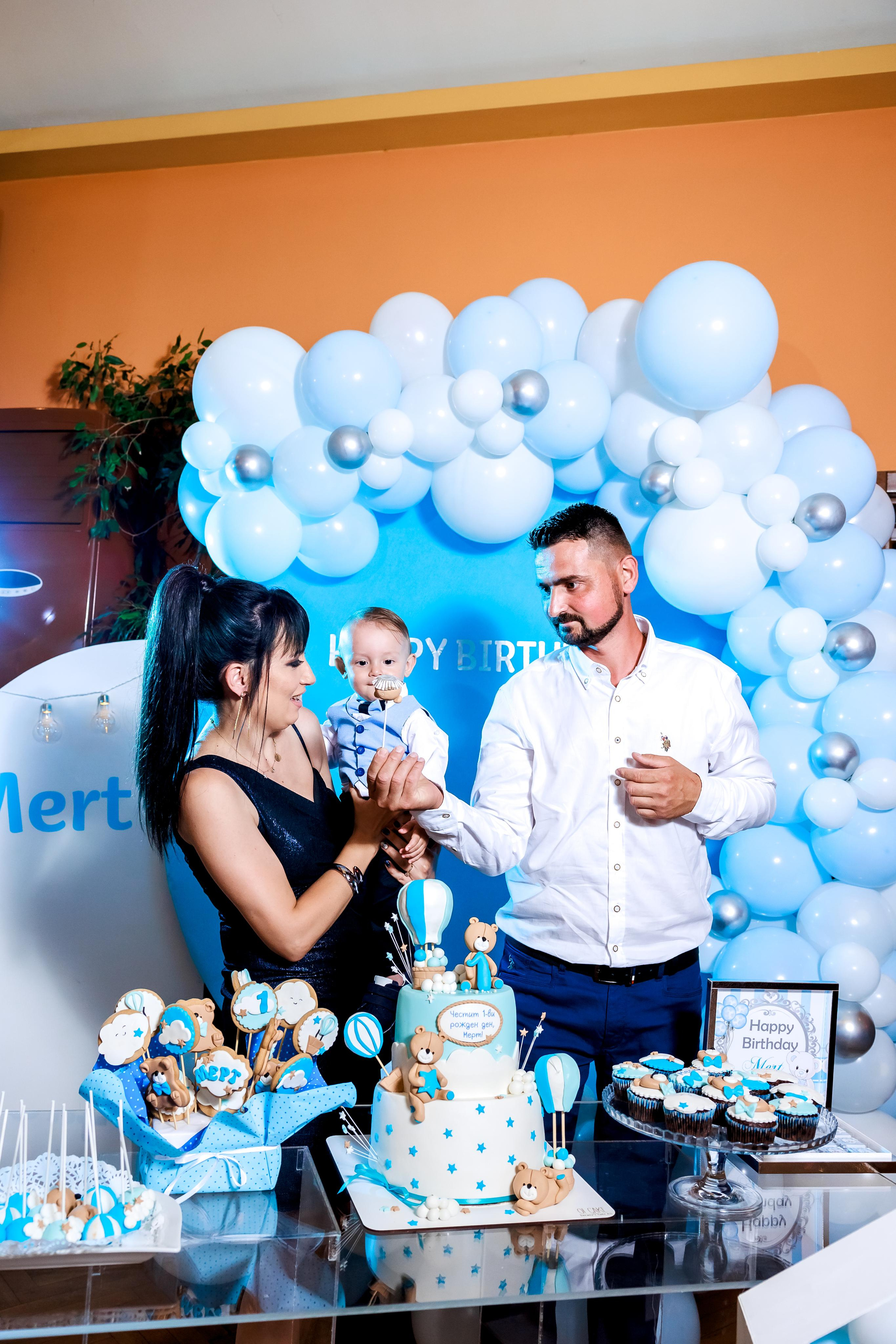 Честит Рожден Ден. Фотограф Ирина Йотова