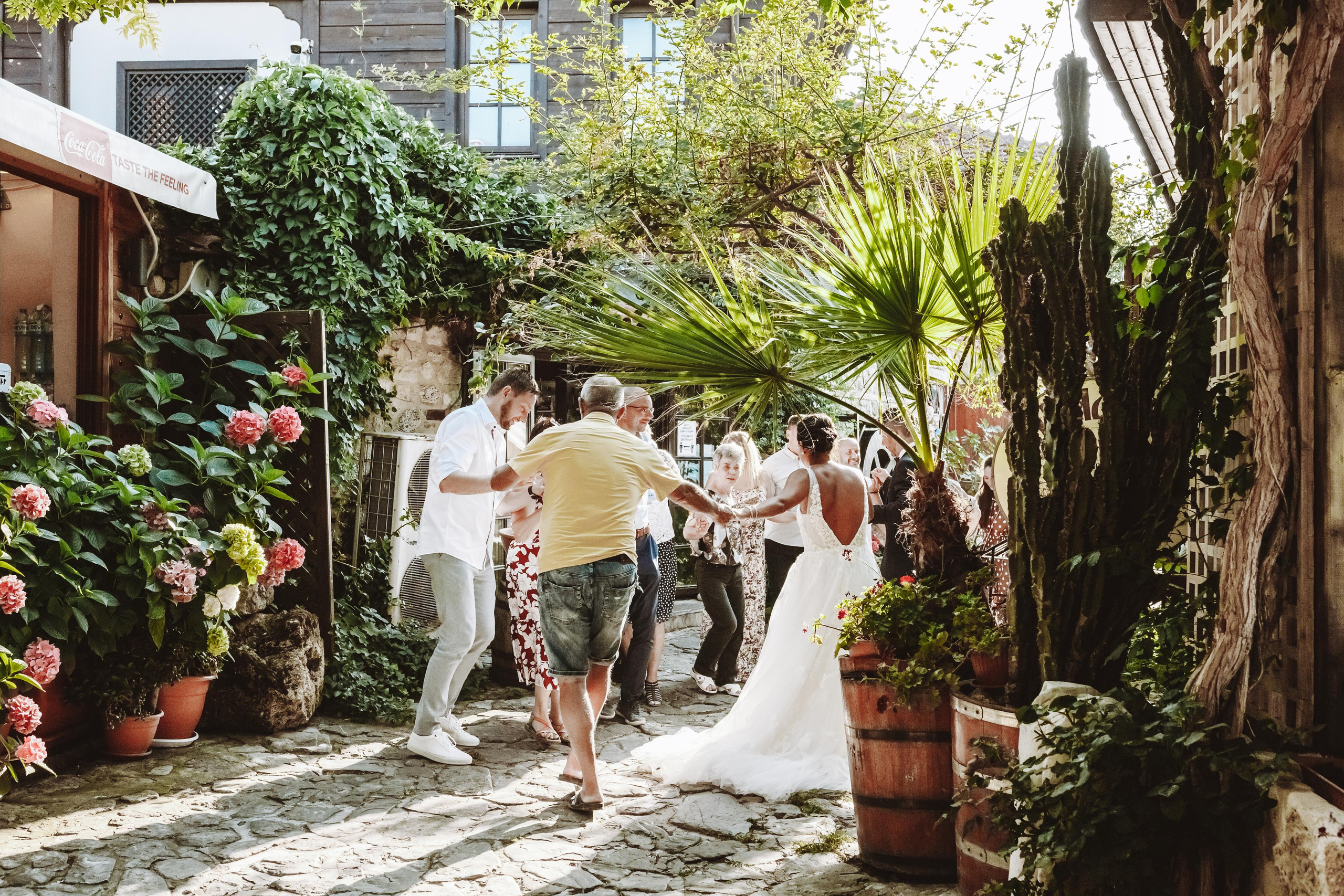 Сватба несебър. Фотограф Ирина Йотова