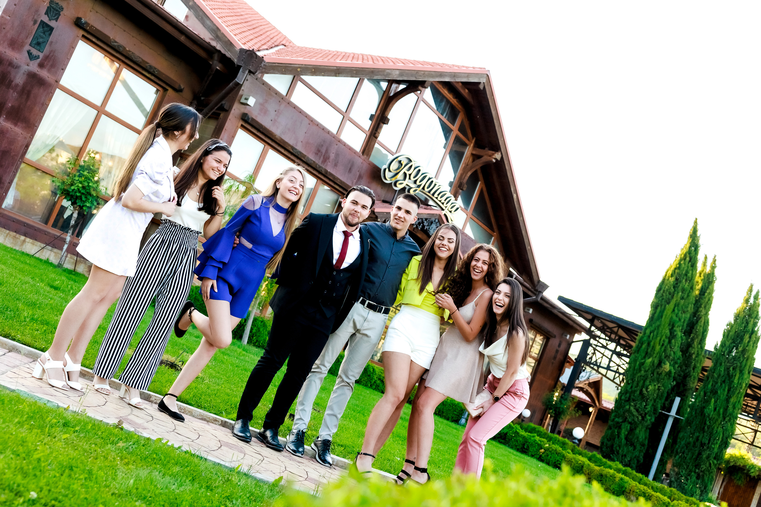 Абитуриентски бал 2022. Фотограф Ирина Йотова