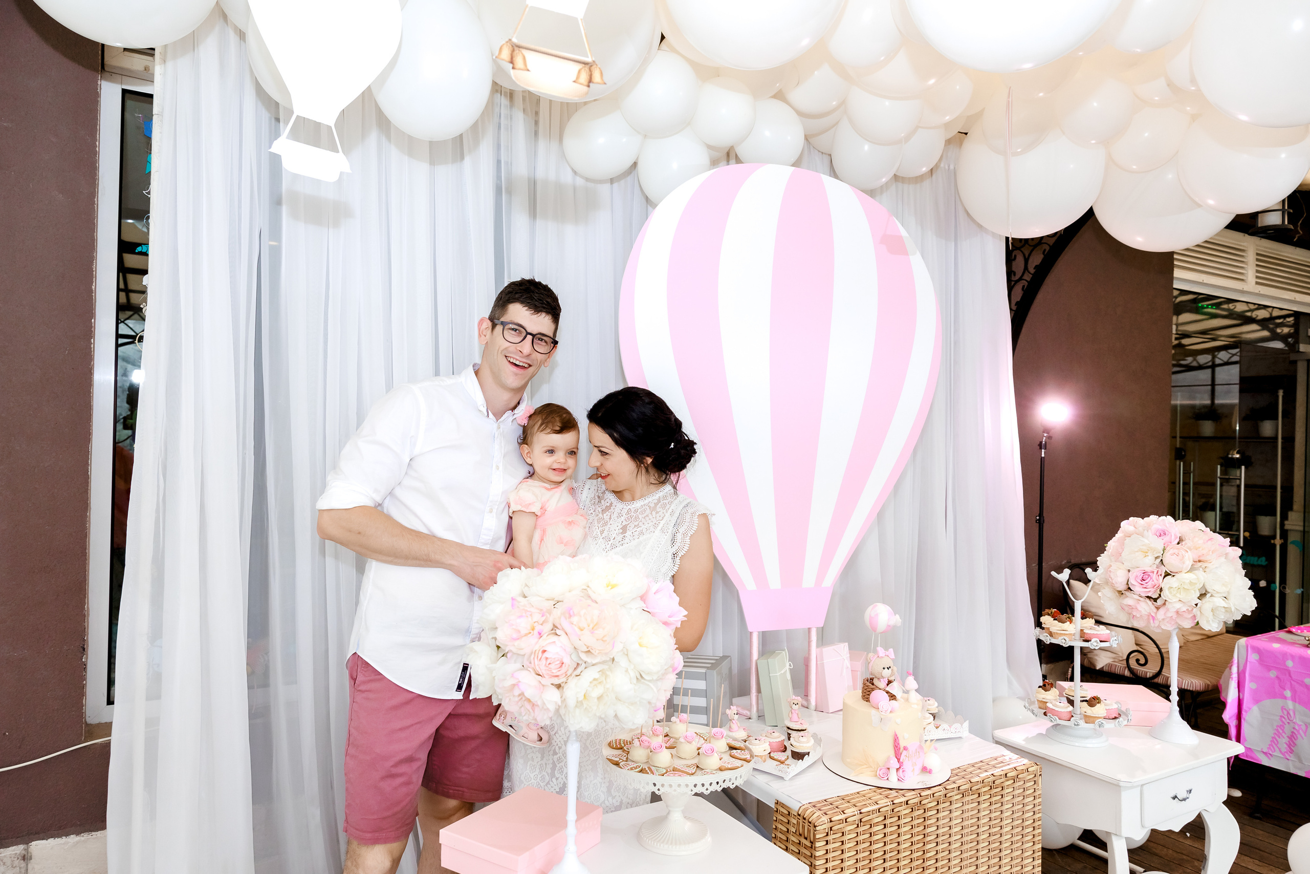 Честит Първи Рожден Ден. Фотограф Ирина Йотова