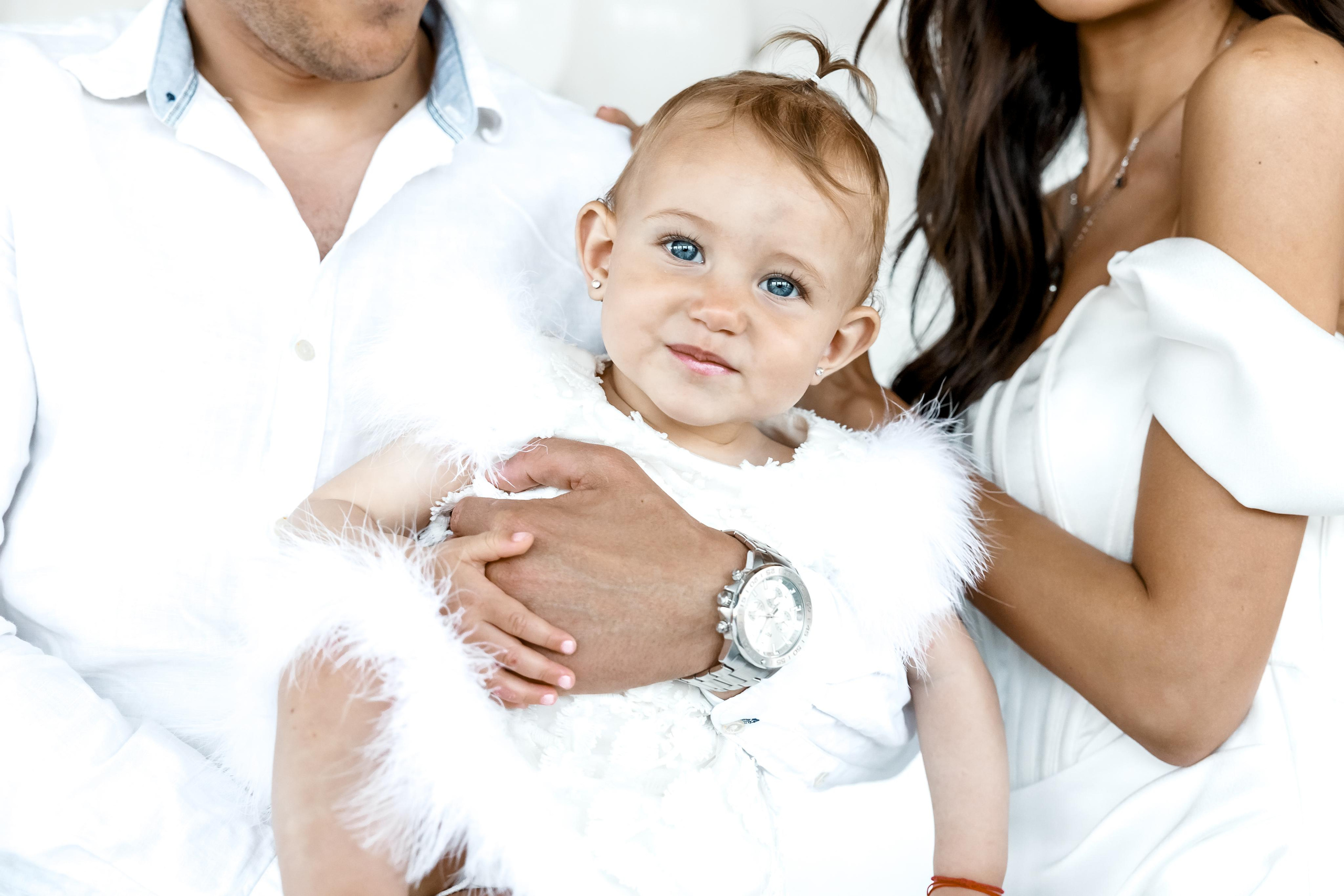 Честит Първи Рожден Ден. Фотограф Ирина Йотова