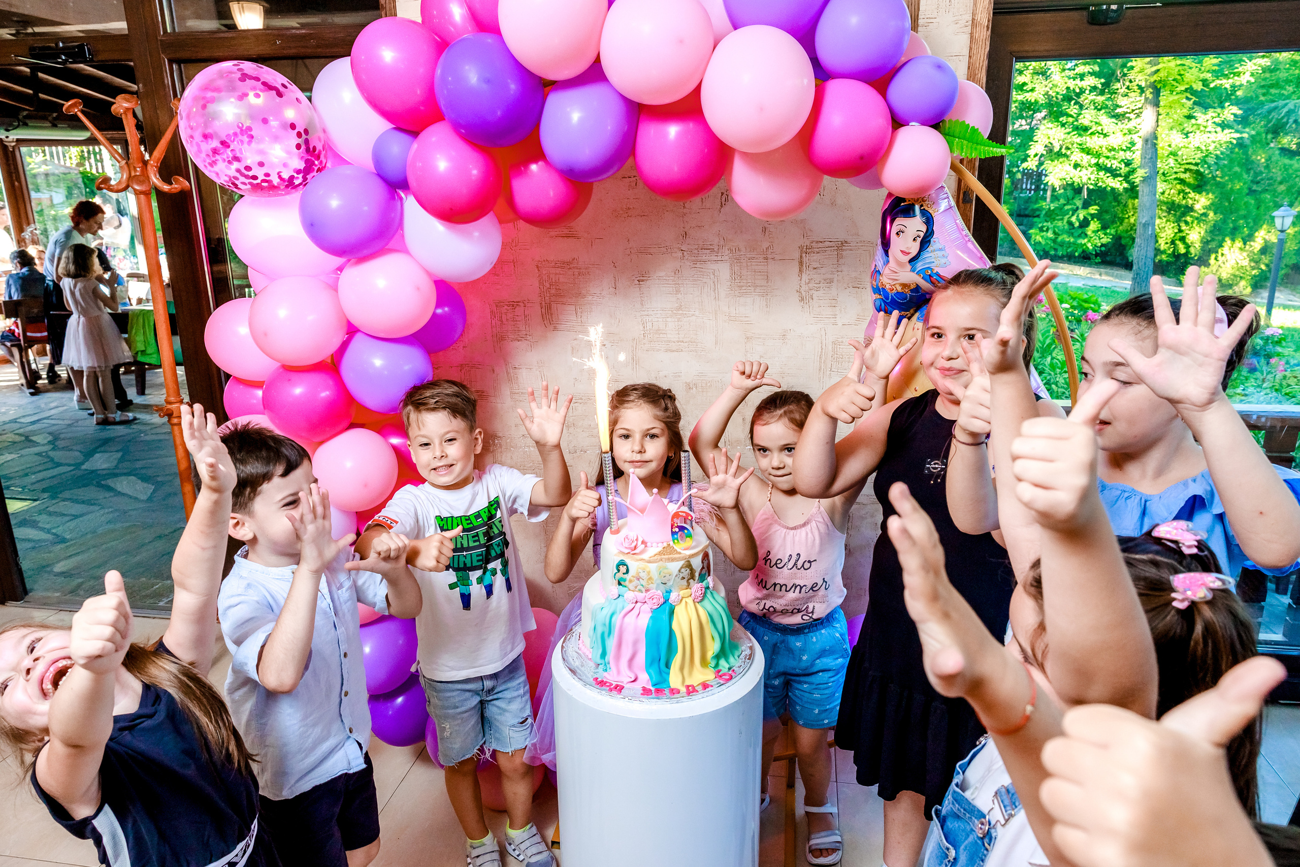 Честит Рожден Ден. Фотограф Ирина Йотова