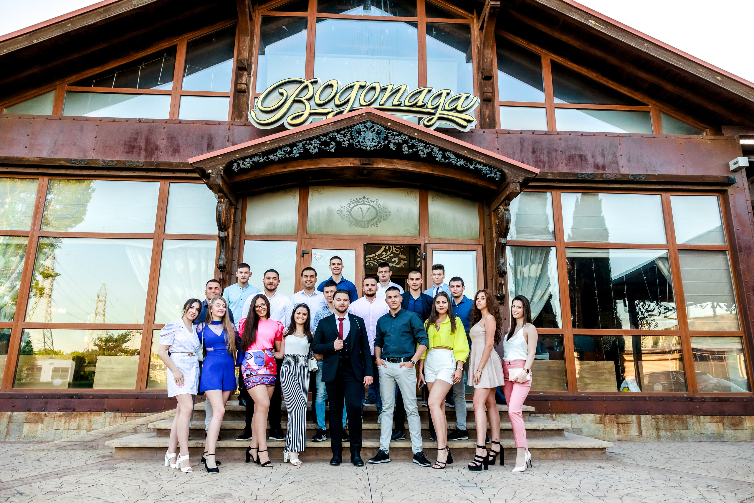 Абитуриентски бал 2022. Фотограф Ирина Йотова