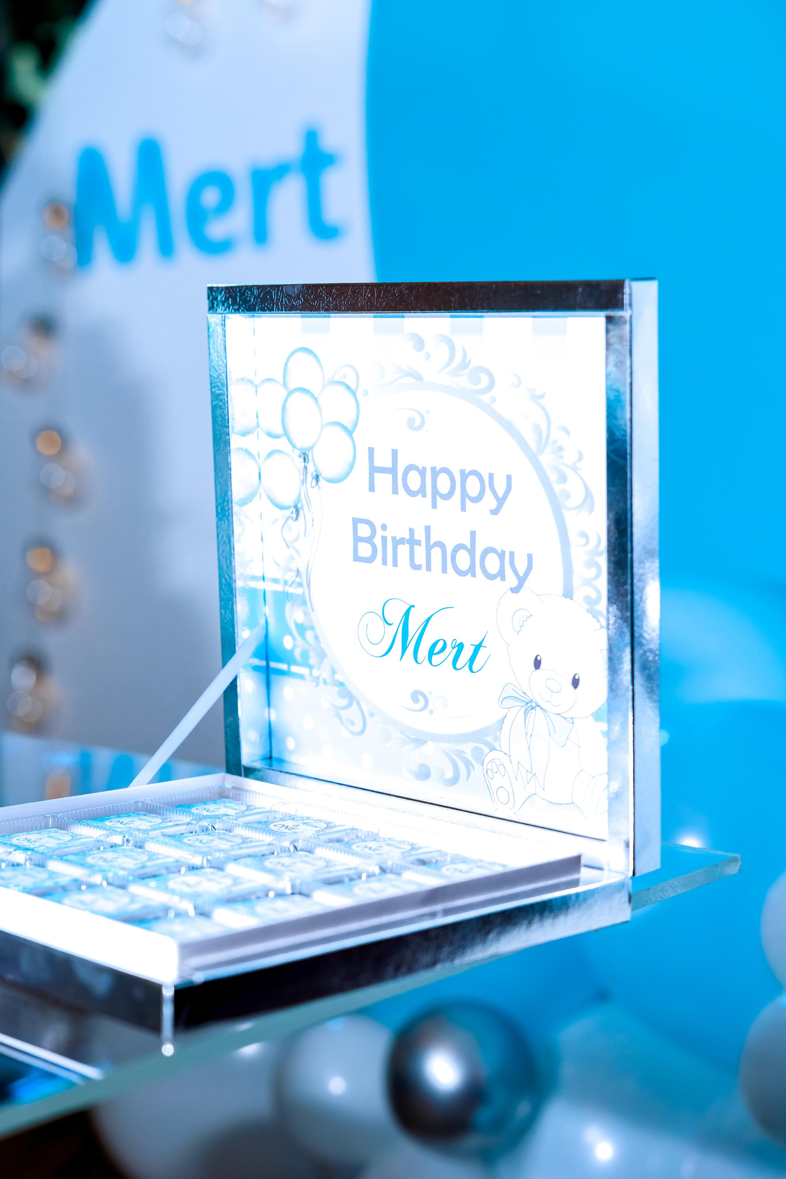 Честит Рожден Ден. Фотограф Ирина Йотова