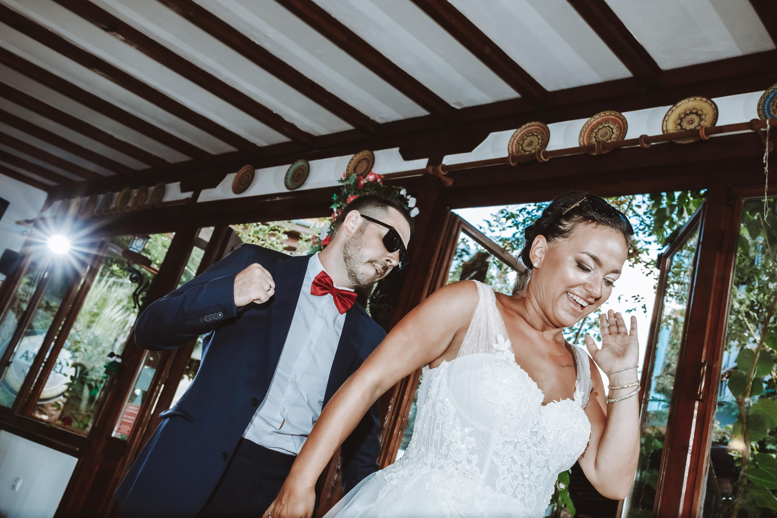 Сватба несебър. Фотограф Ирина Йотова