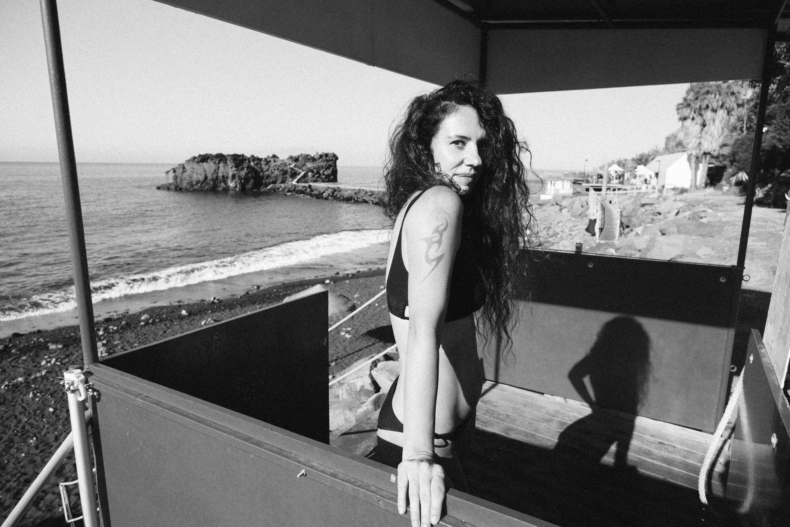 Meggy Câmara de Lobos + ocean. Portrait photographer in Madeira — Marina Shtukina