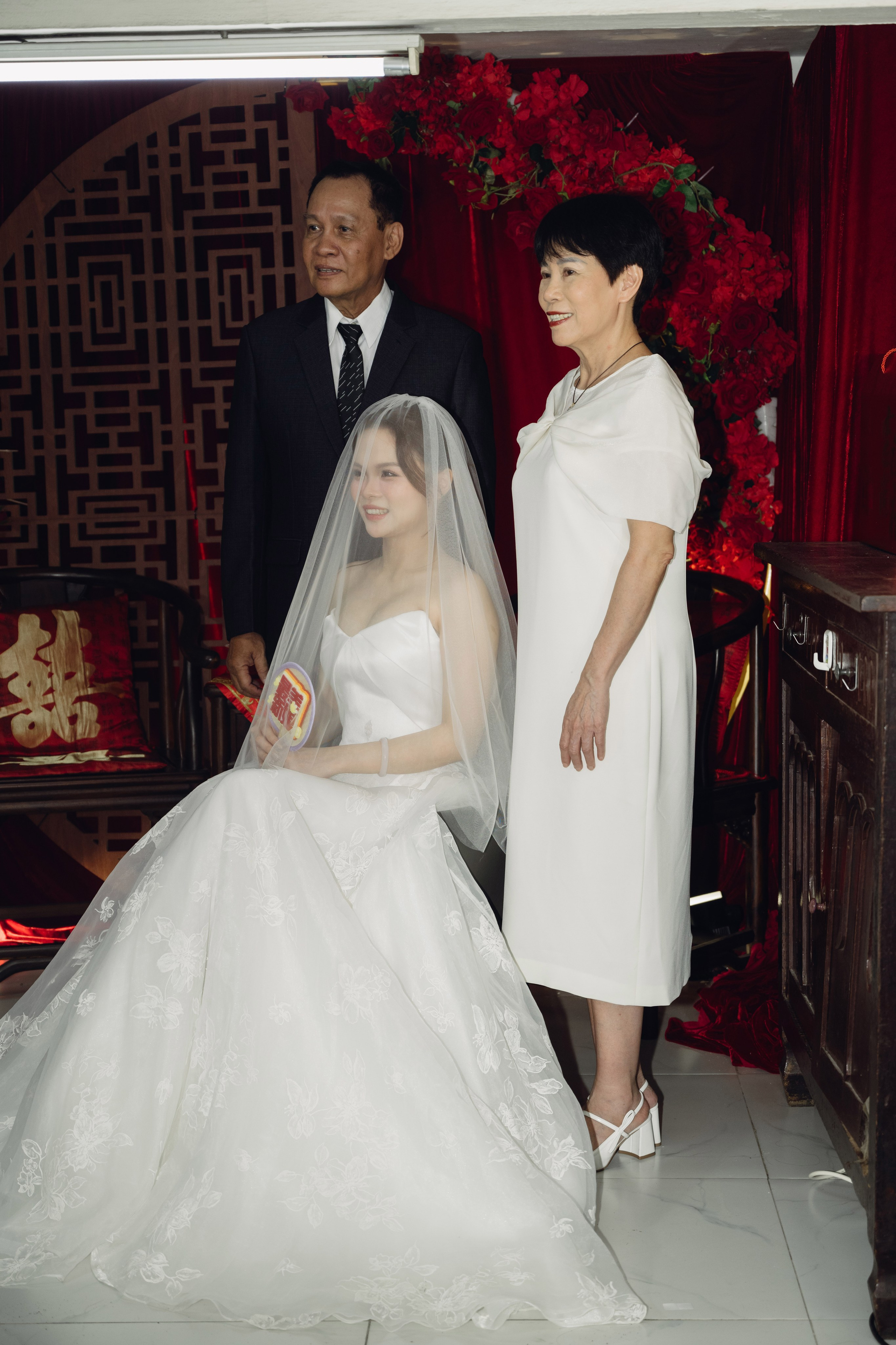 Zhang + Dinh | Photojournalism. BenColor Studio