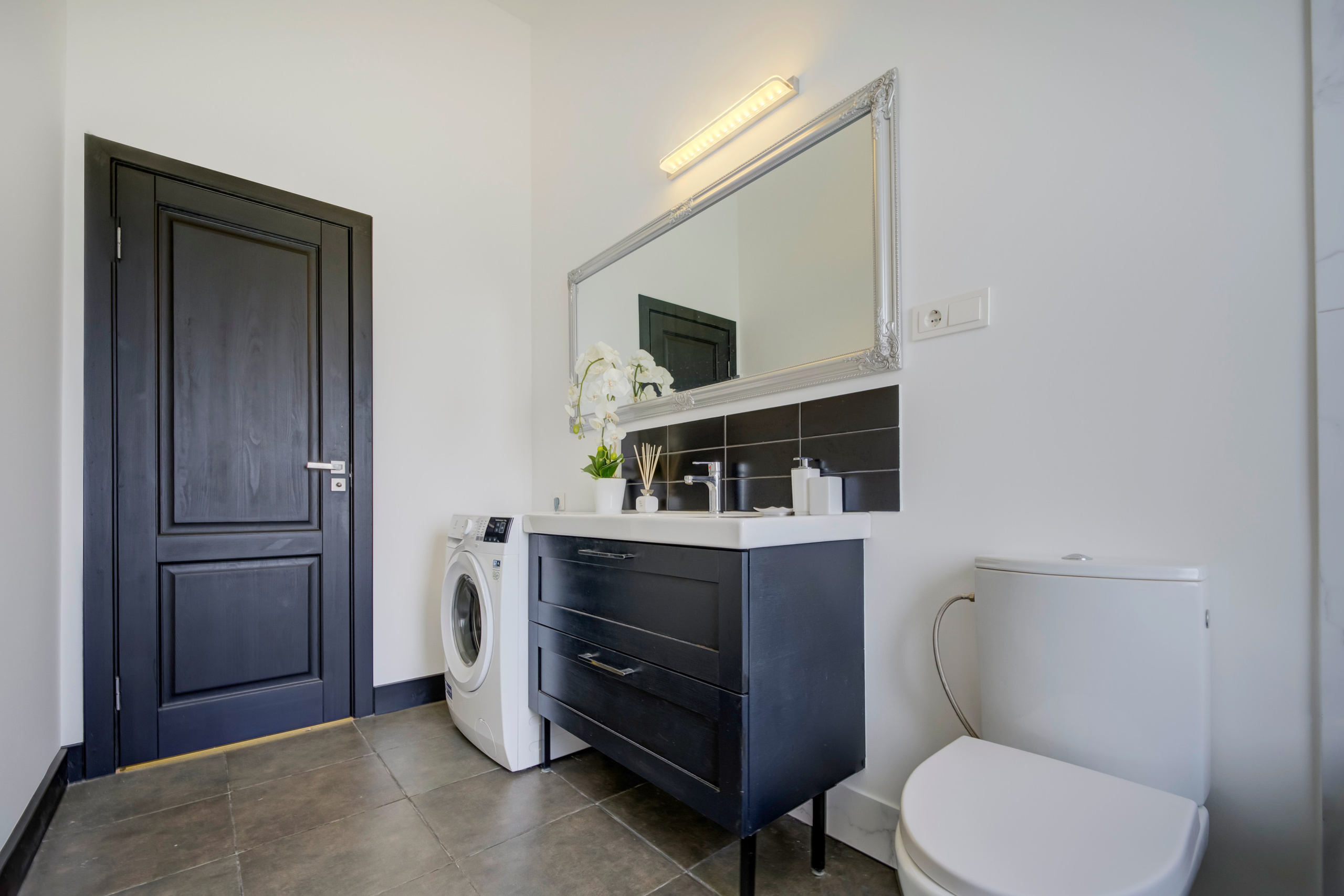 Kalvių 2-oji, Pikutiškės. Namas. Elina Sapiega fotografė Vilniuje