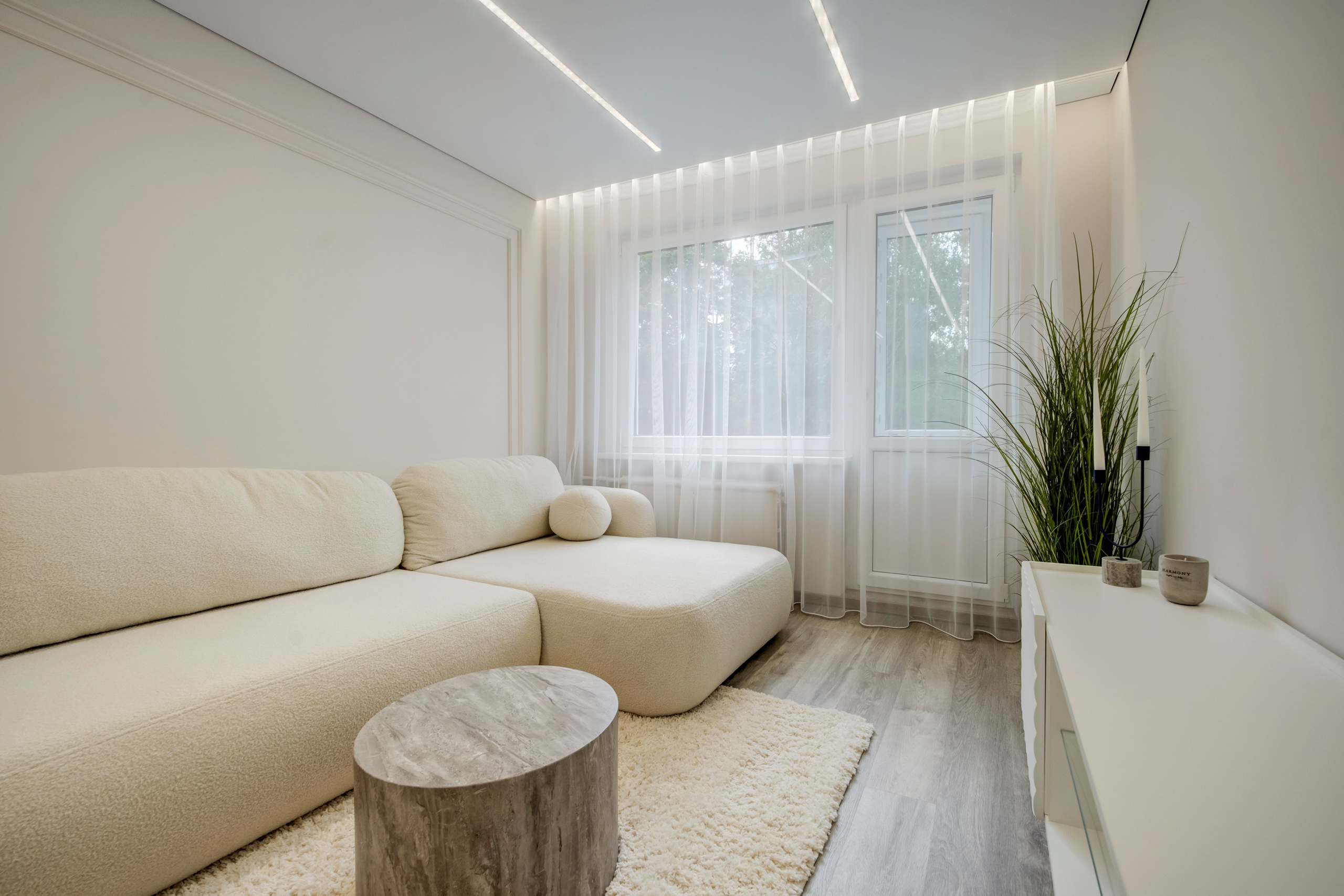 Viršuliškių g.28. Elina Sapiega fotografė Vilniuje