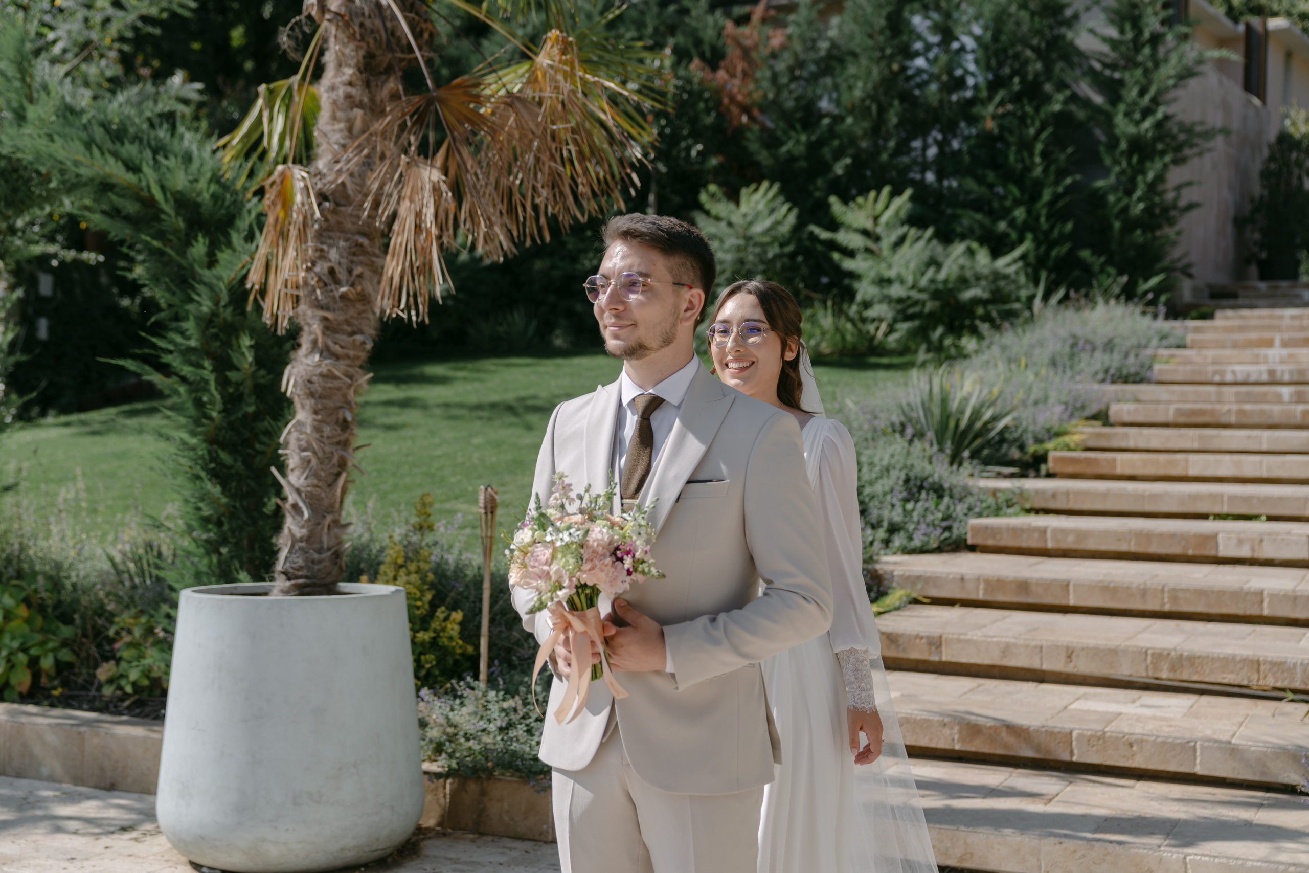 Analisa | Constantin. Gabrielacojocariu.com