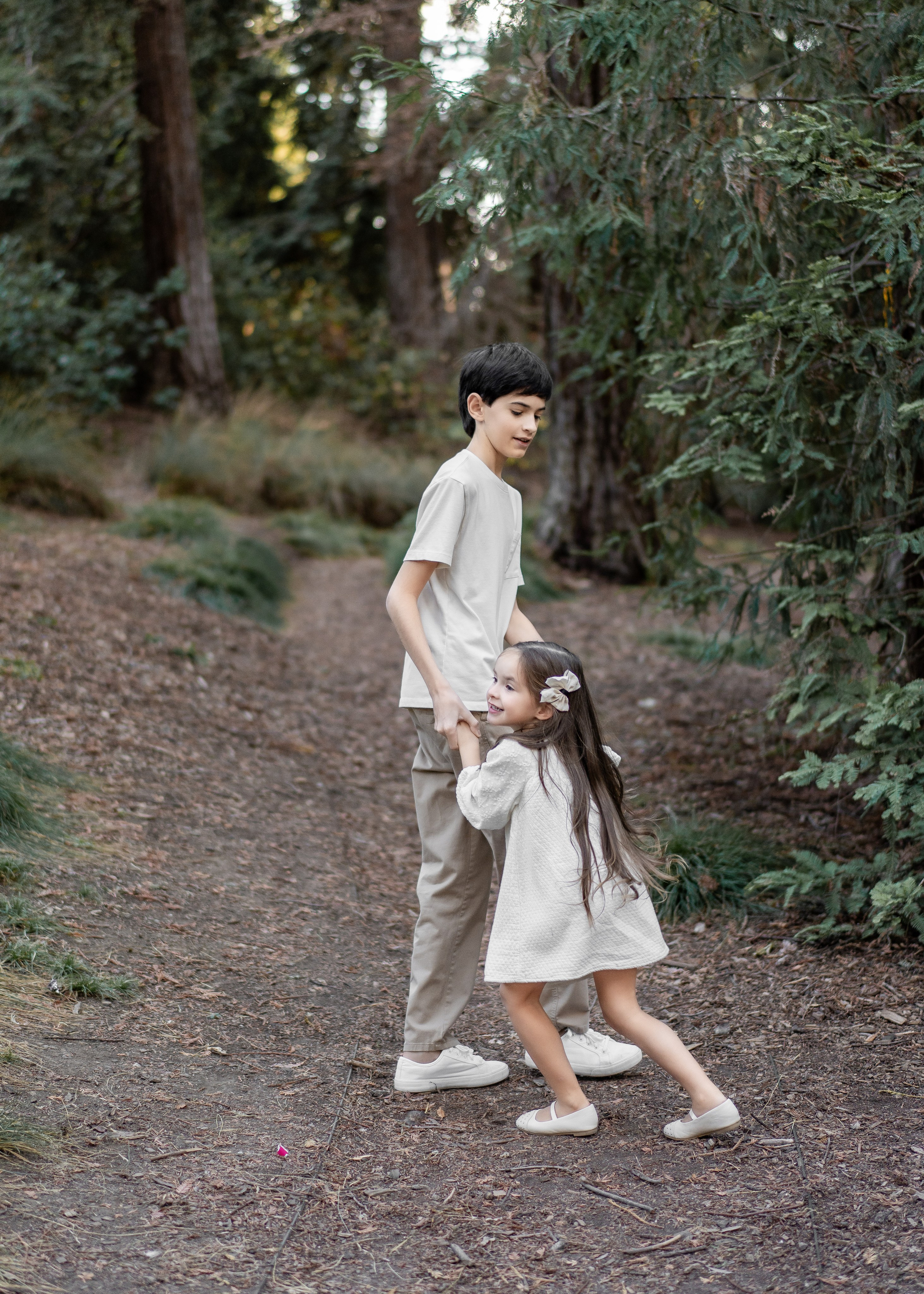 Mikhailov family. Family photographer in Sacramento | Sofia Pavenko