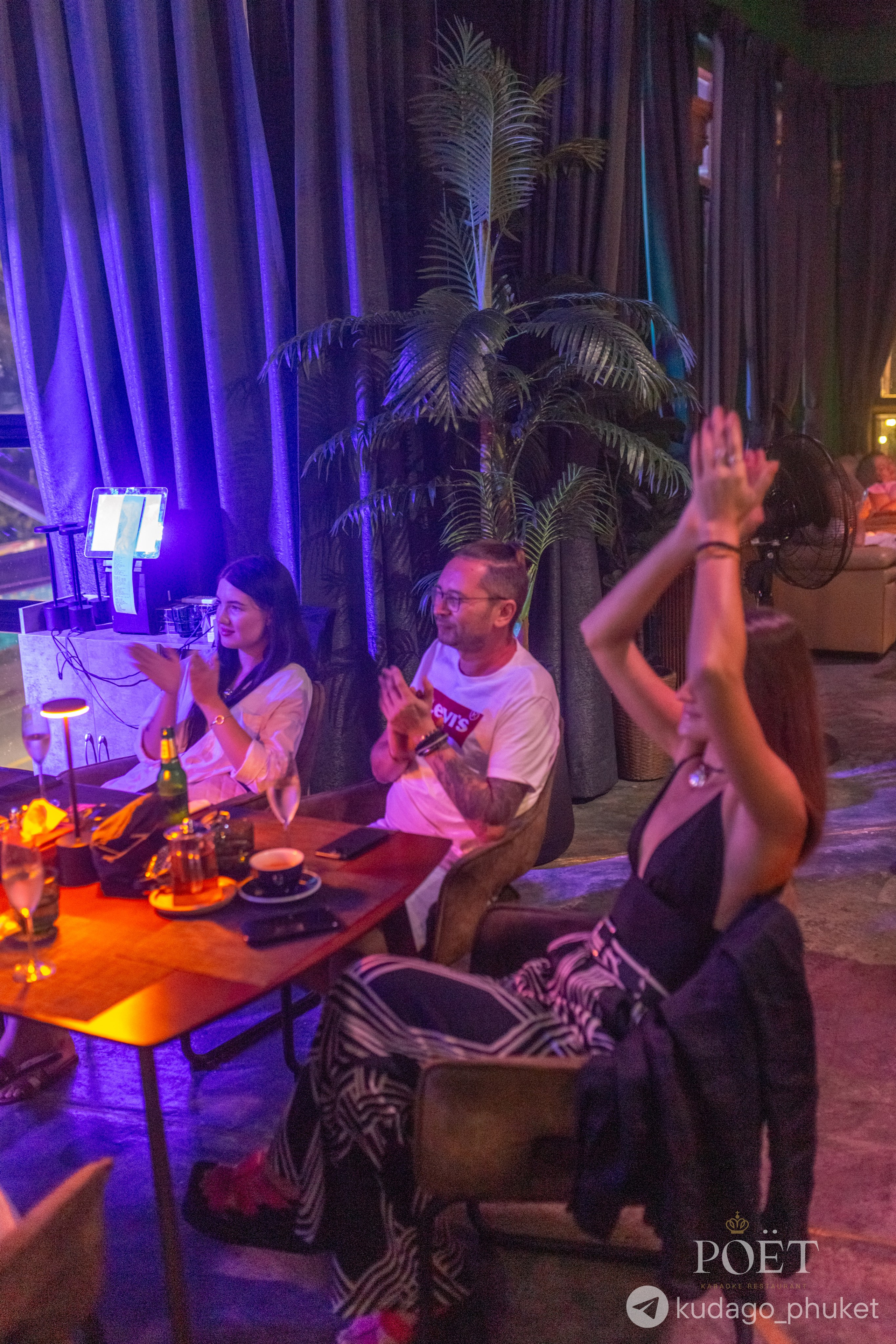 Вокальный конкурс POËT | Фоторепортаж | Афиша | DAVAYSXODIM.com PHUKET. АФИША|ФОТОРЕПОРТАЖИ|ИВЕНТЫ|ПХУКЕТ