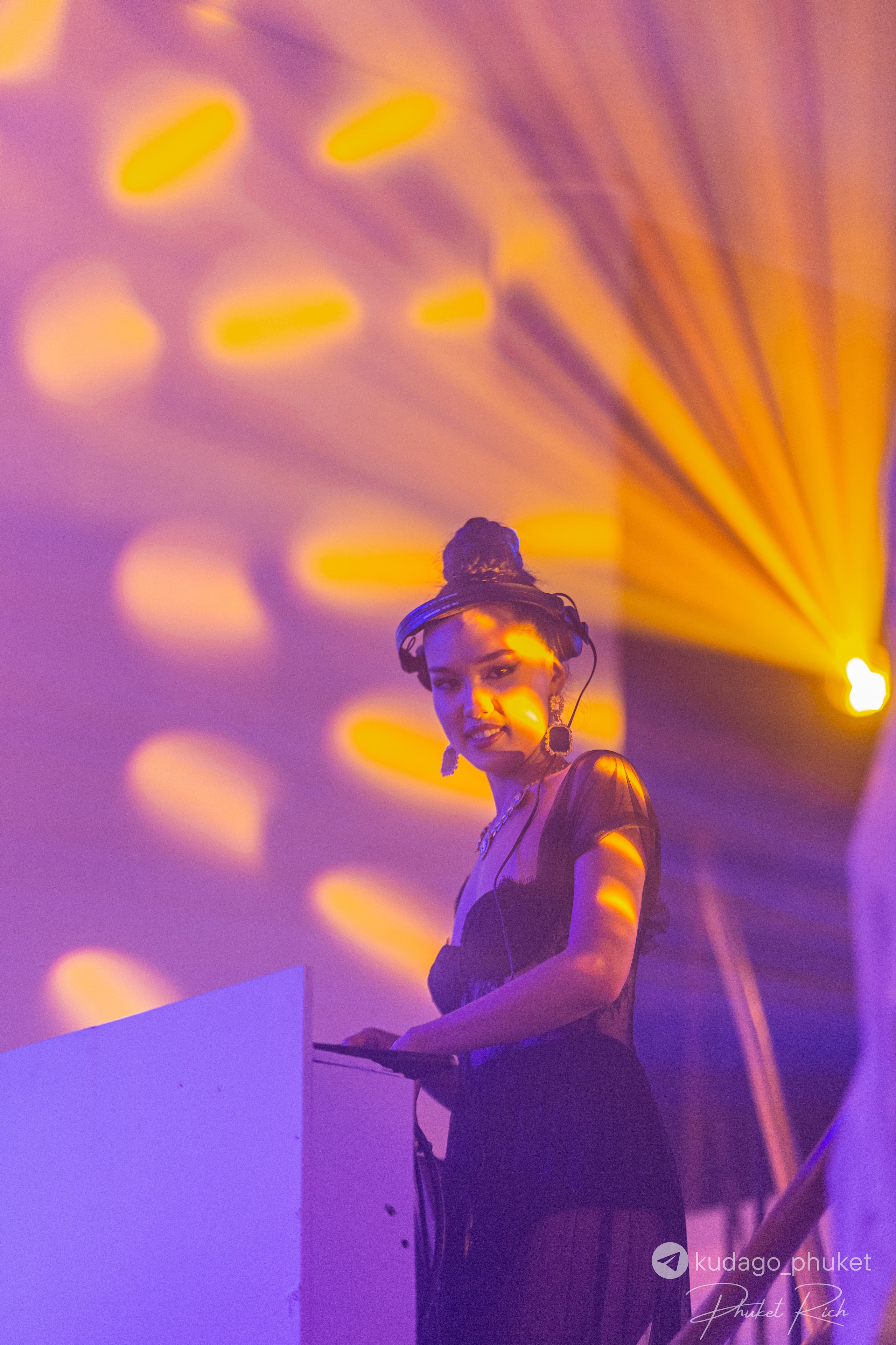 Вечеринка «Код да Винчи» | Фоторепортаж | Афиша | DAVAYSXODIM.com PHUKET. АФИША|ФОТОРЕПОРТАЖИ|ИВЕНТЫ|ПХУКЕТ