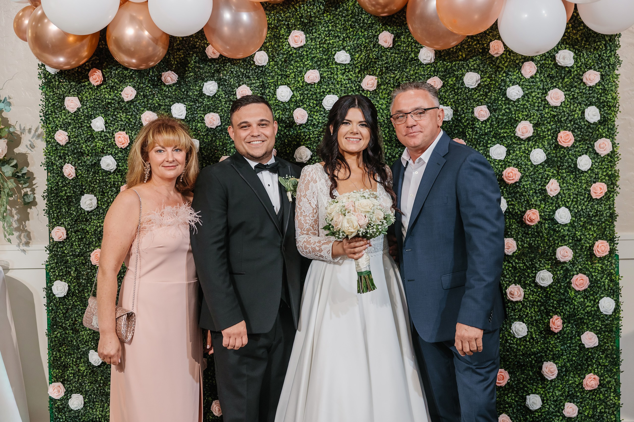 31.08.2024 Wedding. Wedding family event photographer in Chicago Nick Yushevich